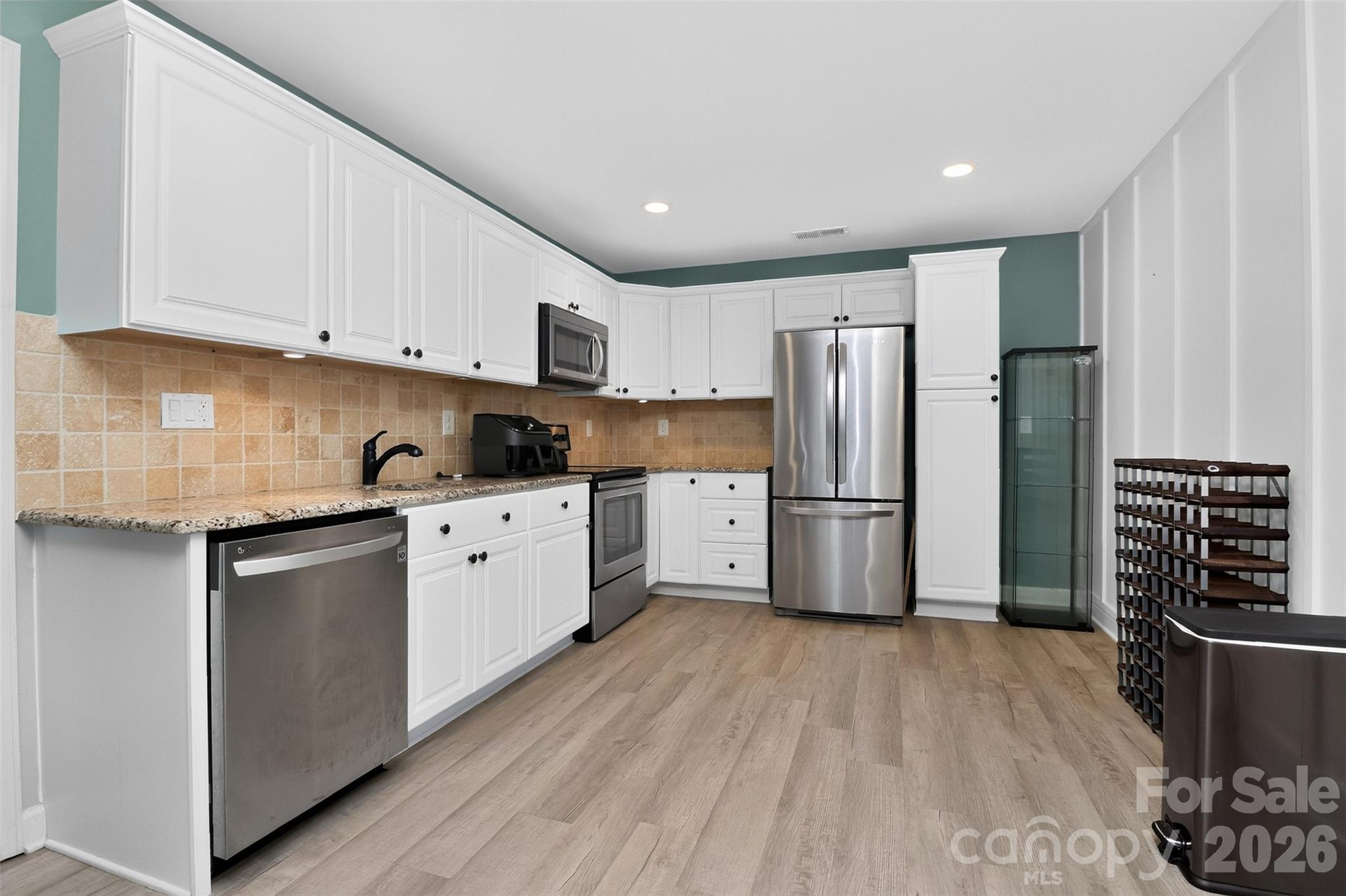 3125 Kennys Street Property Photo 32