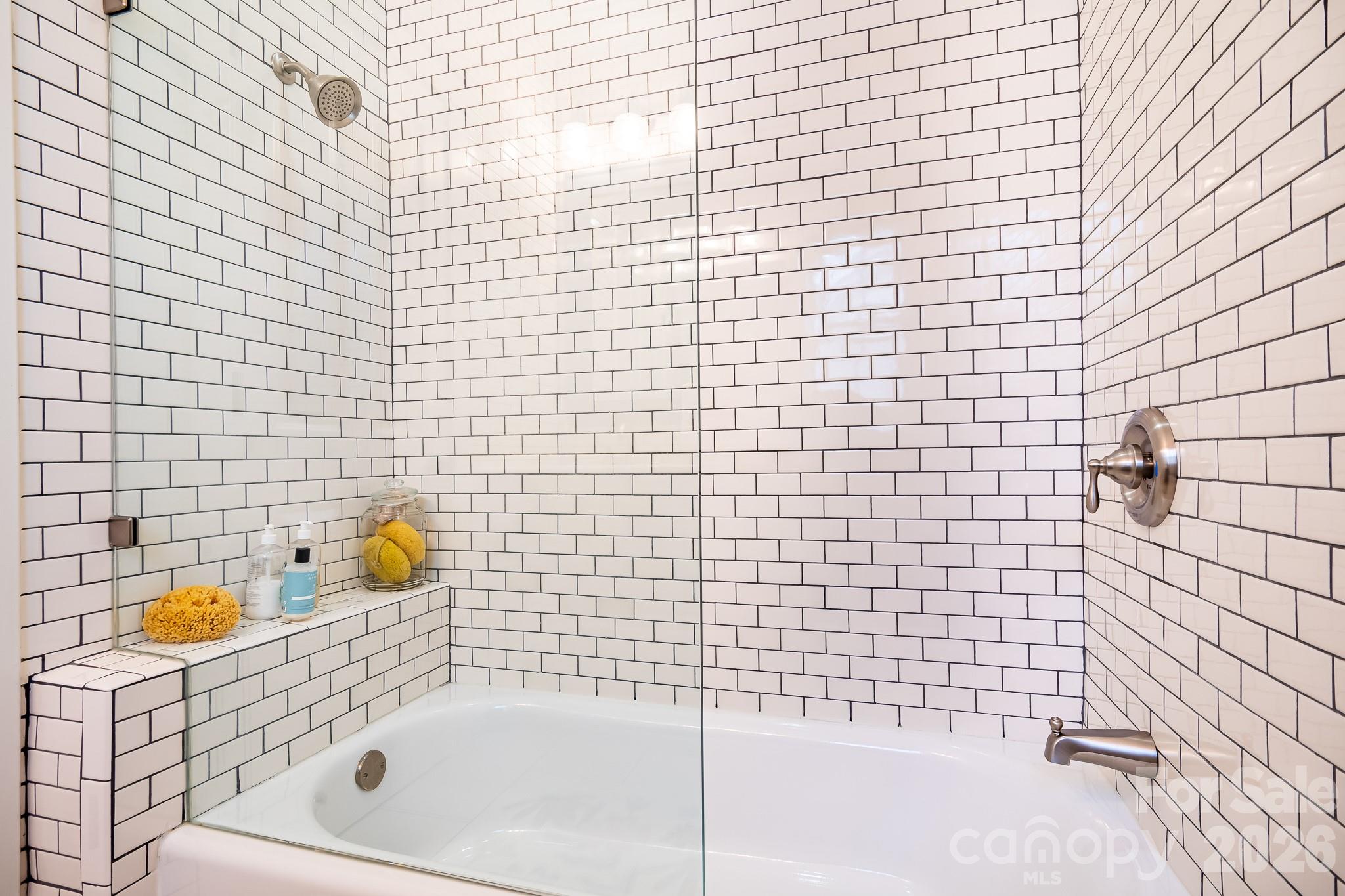 17525 Calverton Road Property Photo 22
