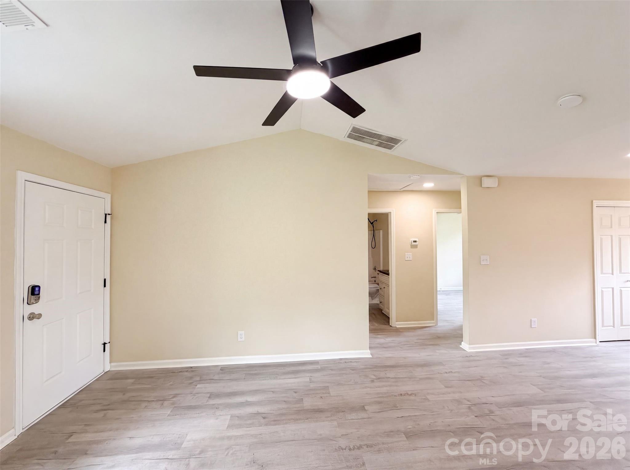 605 W Highway 161 Highway Property Photo 7