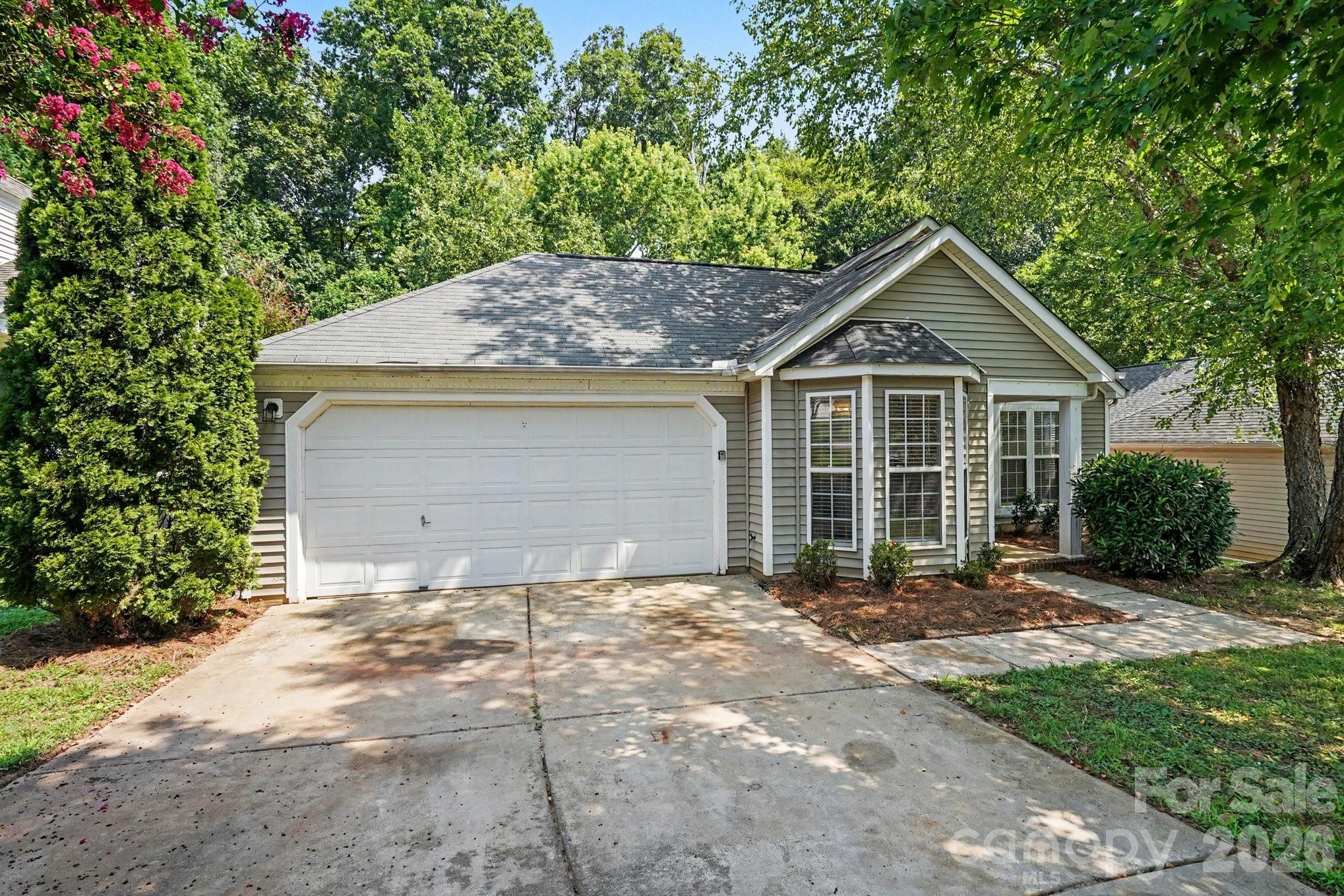 9819 Veronica Drive Property Photo 2