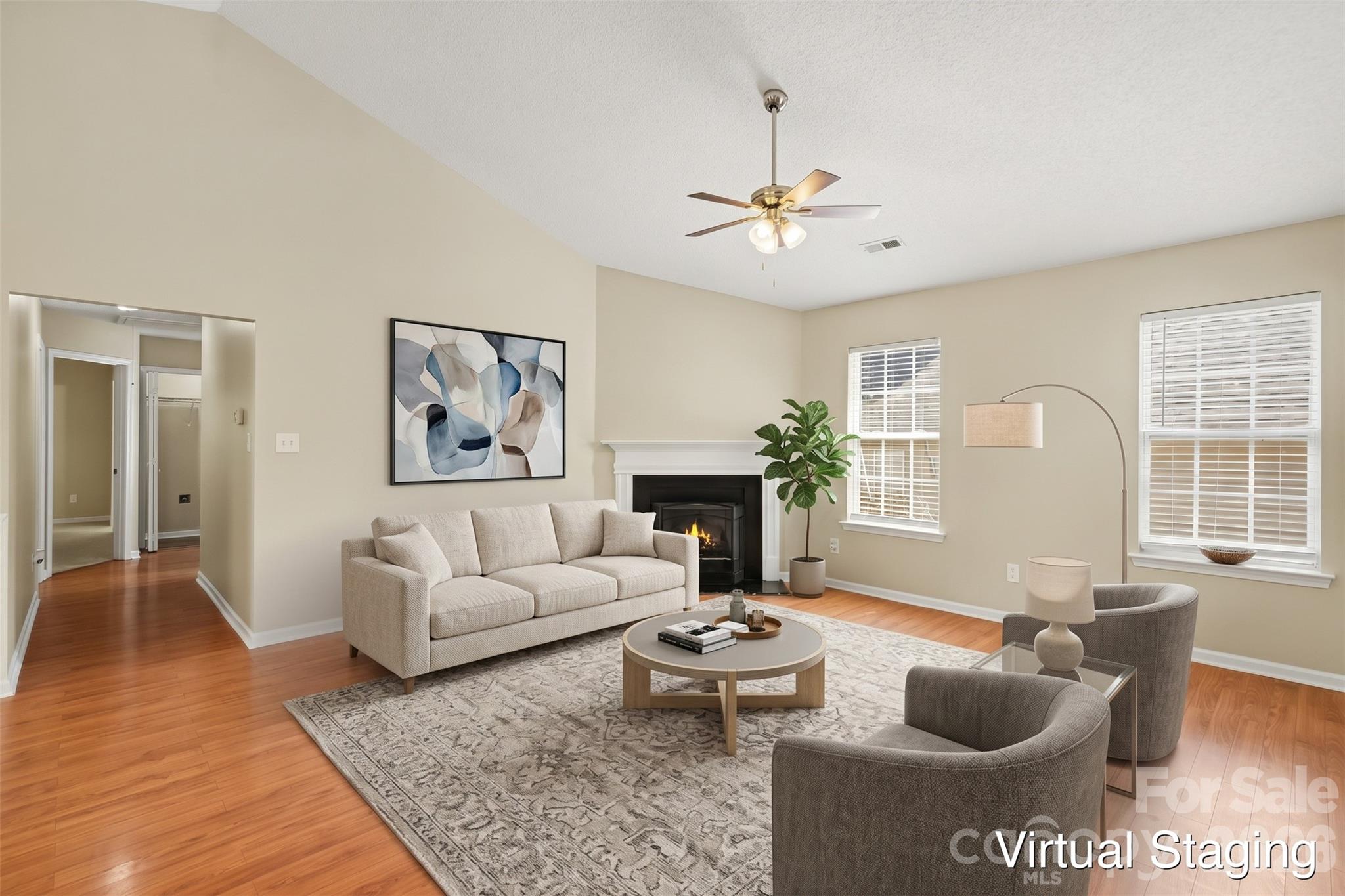 9819 Veronica Drive Property Photo 3