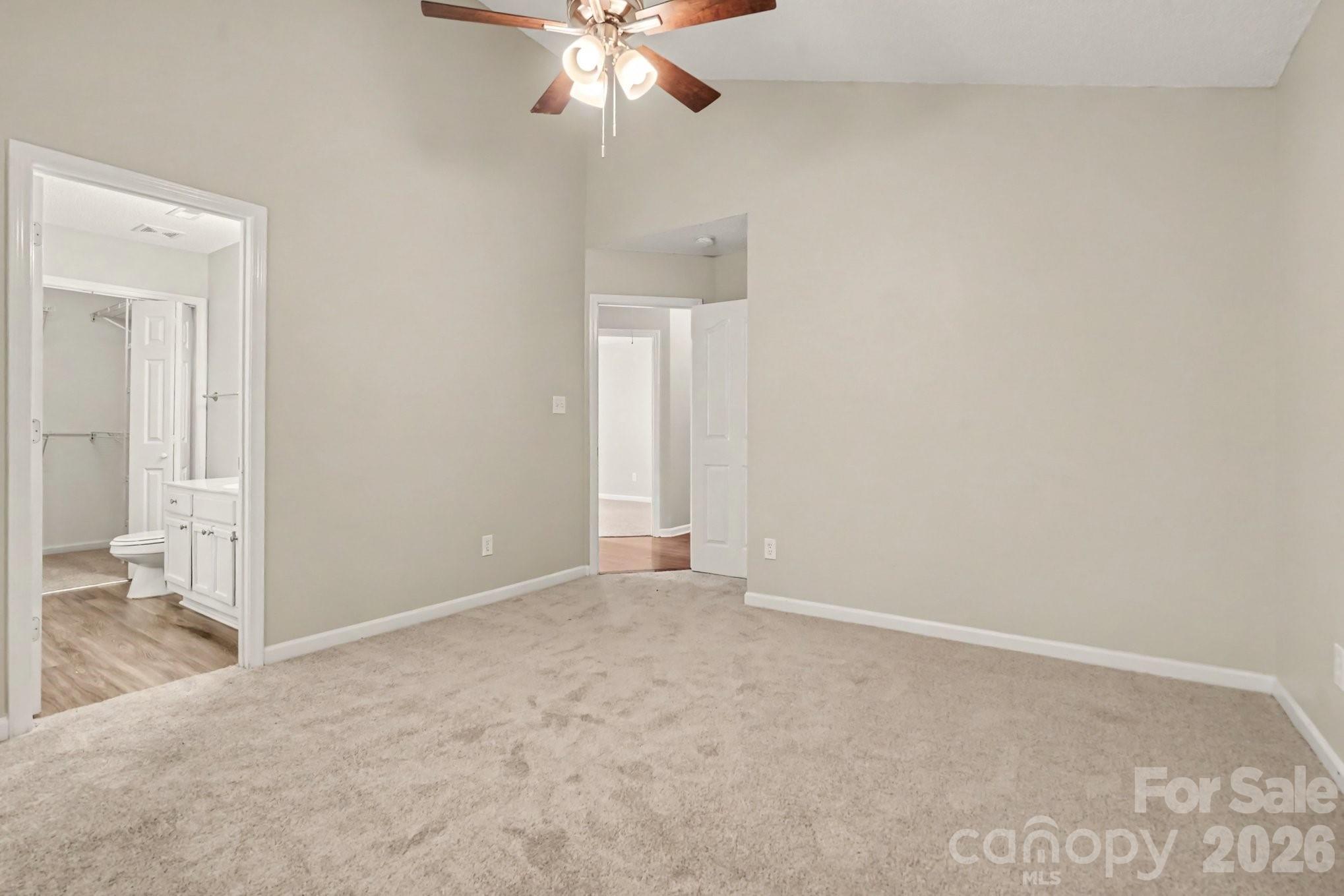 9819 Veronica Drive Property Photo 11