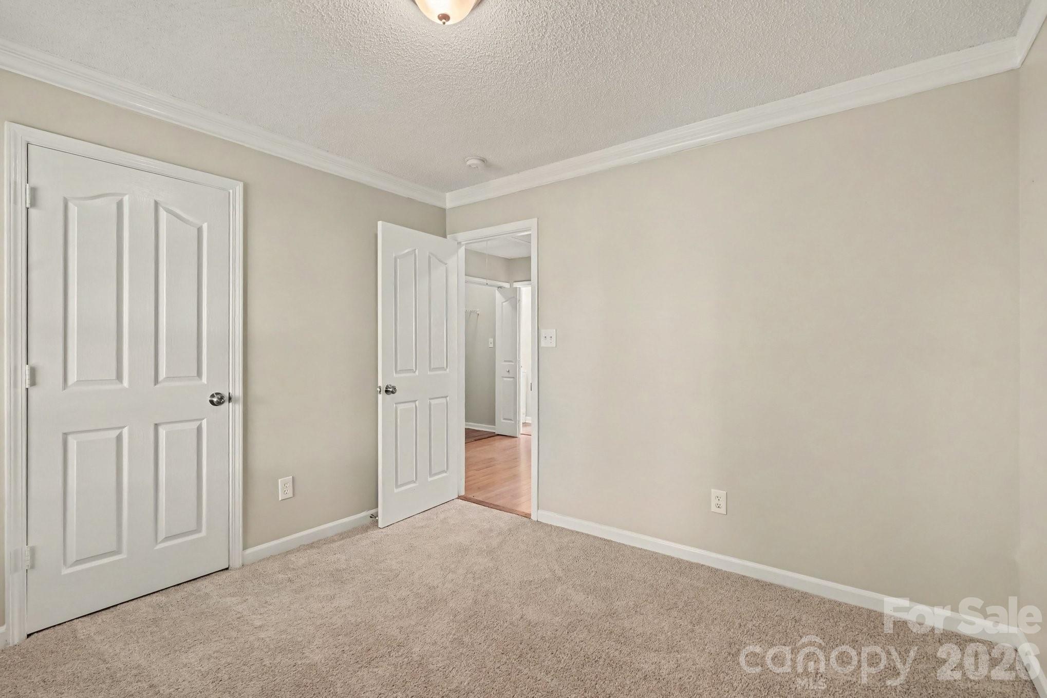 9819 Veronica Drive Property Photo 14