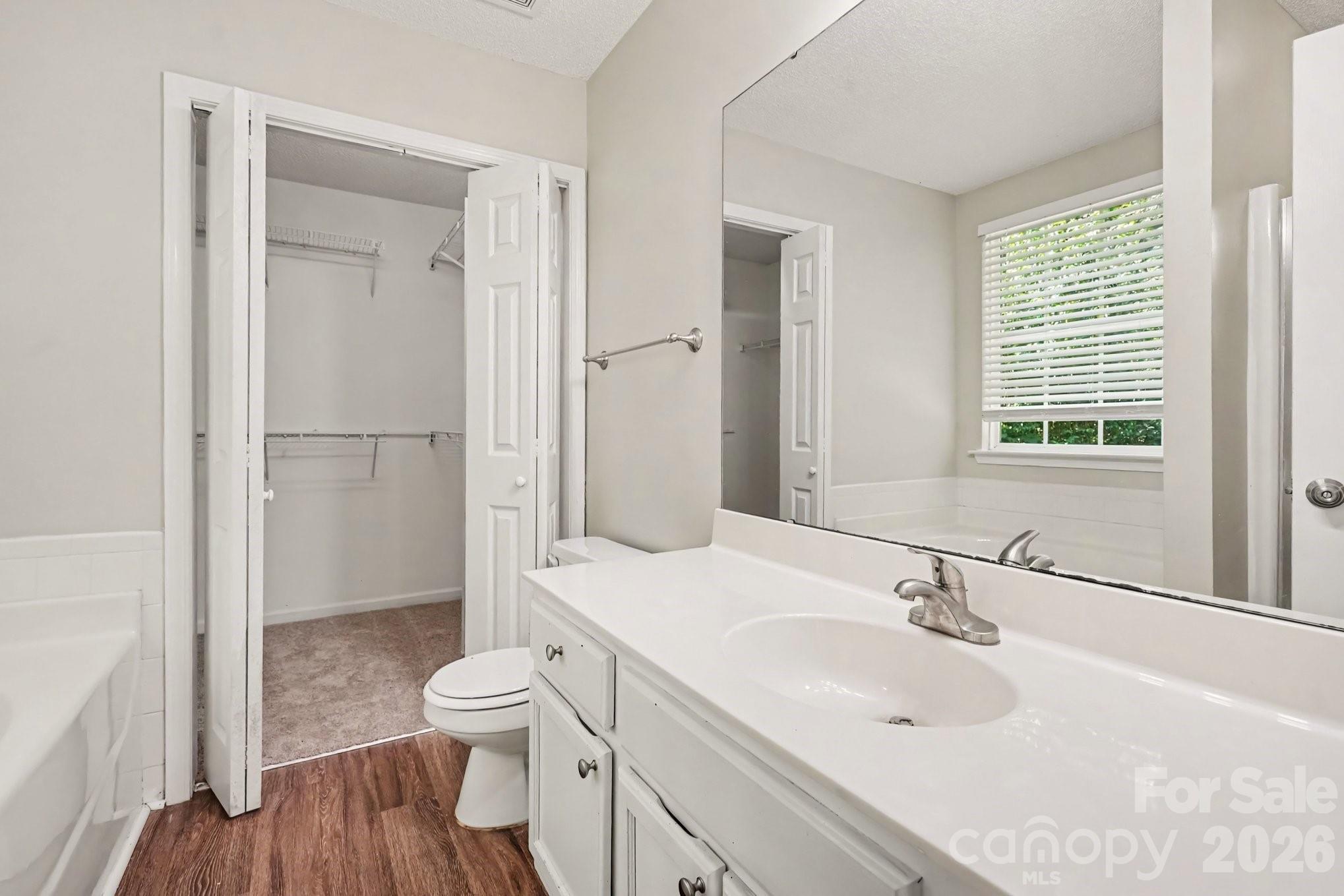 9819 Veronica Drive Property Photo 17