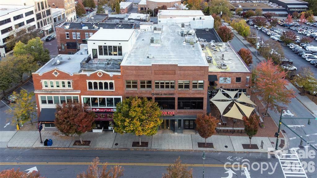 124 College Street Property Photo 2