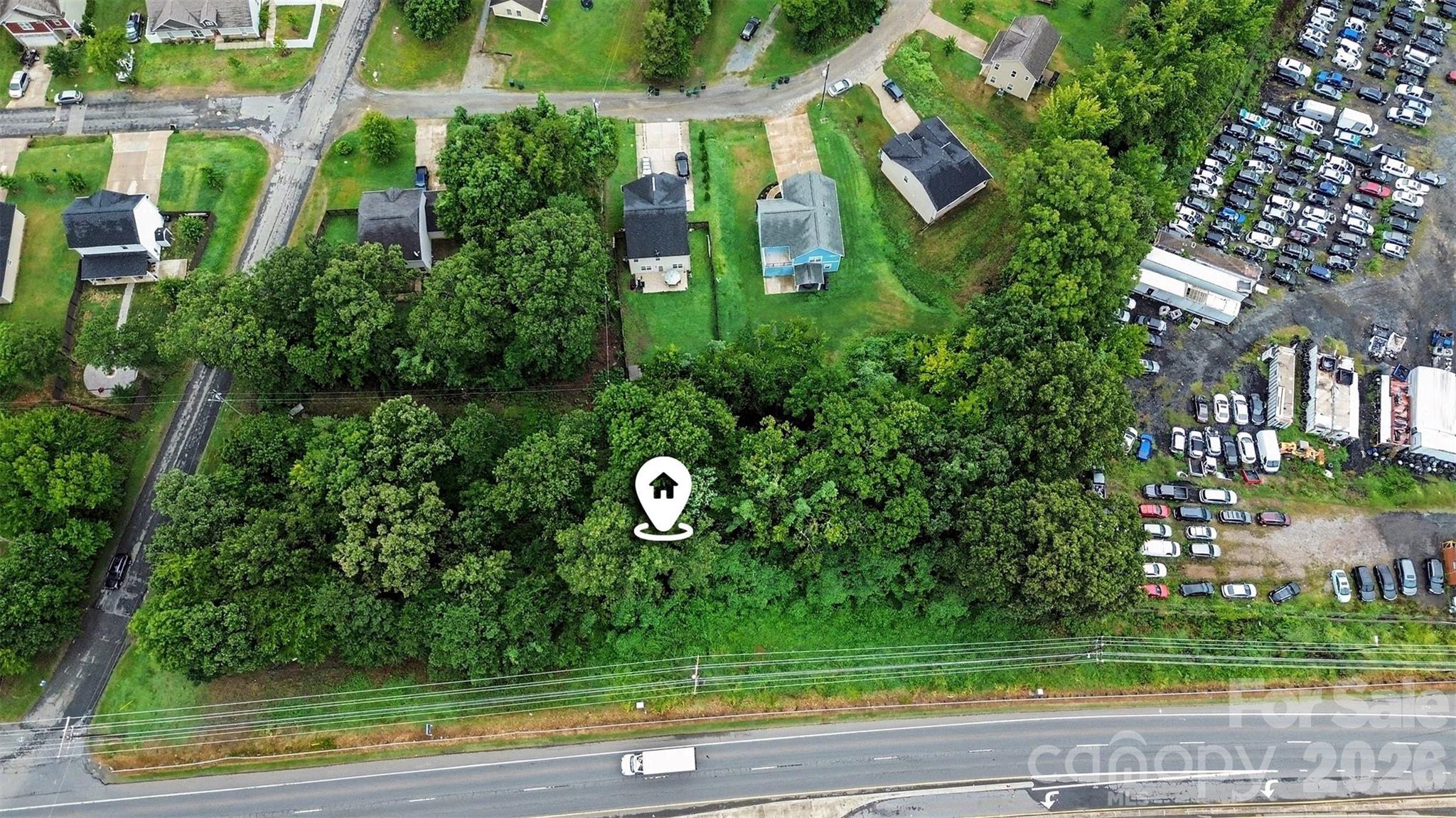 12002 N Tryon Street Property Photo 2