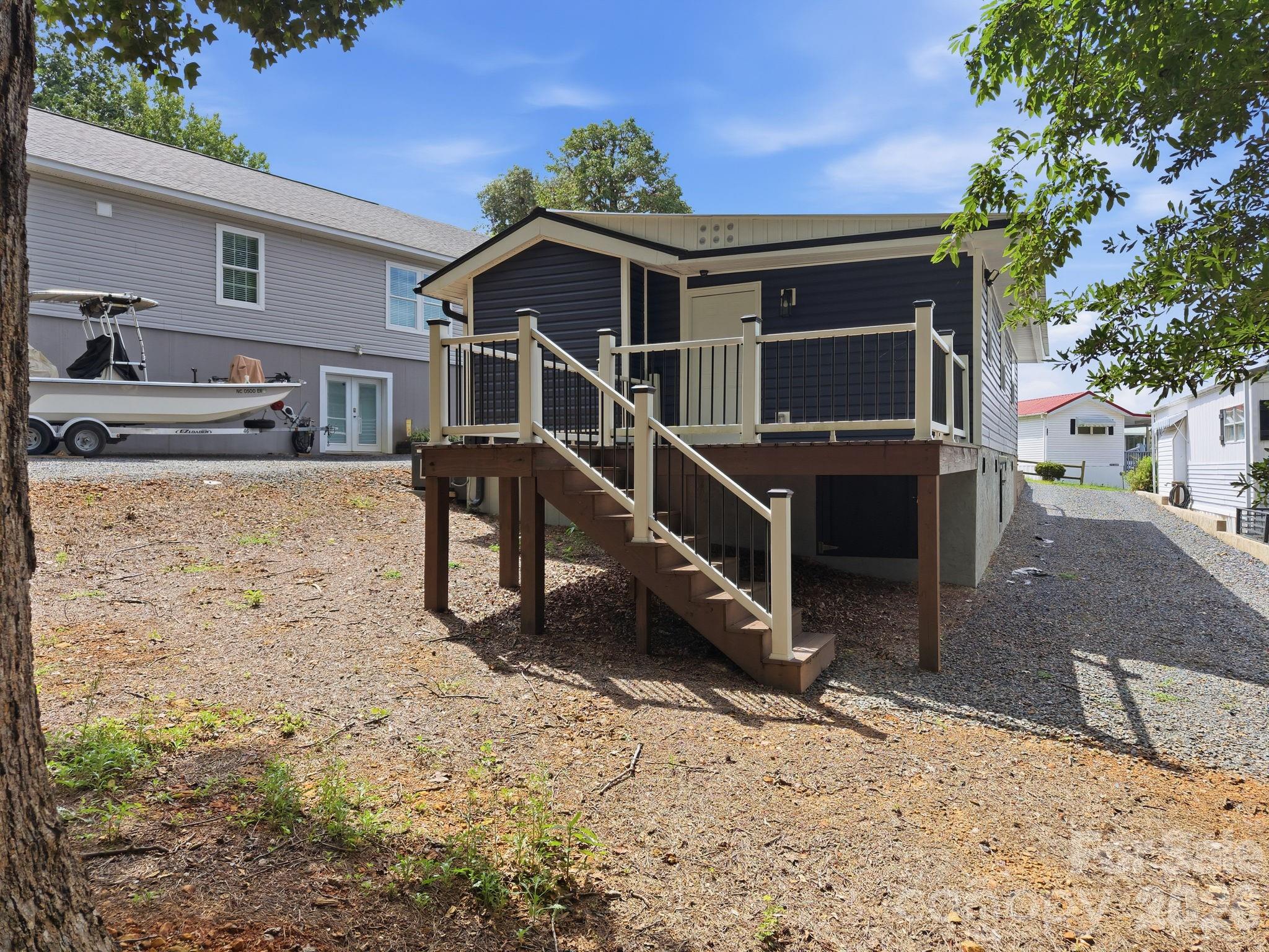 151 Dogwood Circle Property Photo 4