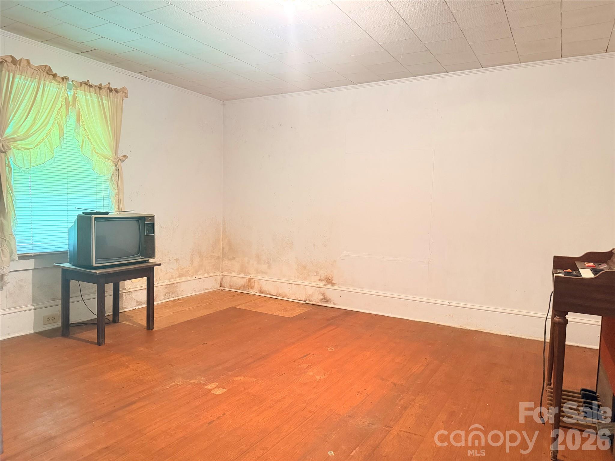 206 Railroad Street Property Photo 19