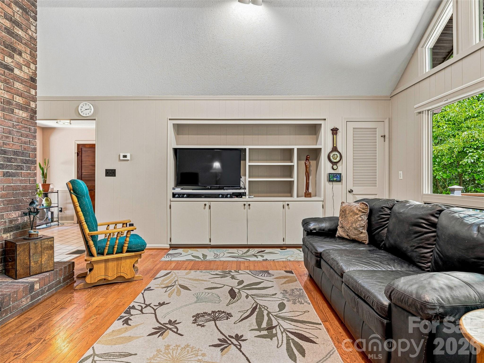201 Valeria Lane Property Photo 17