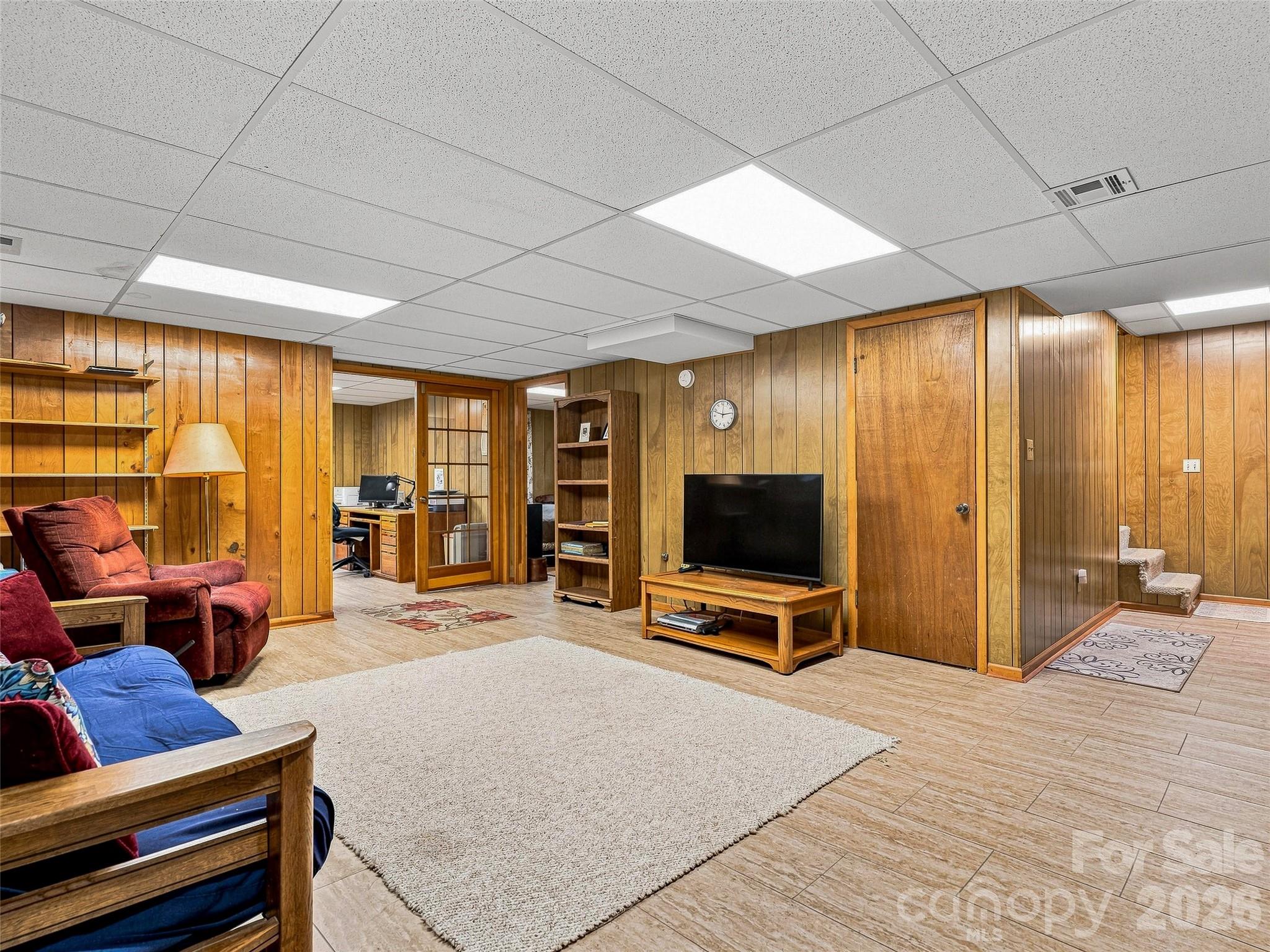 201 Valeria Lane Property Photo 25