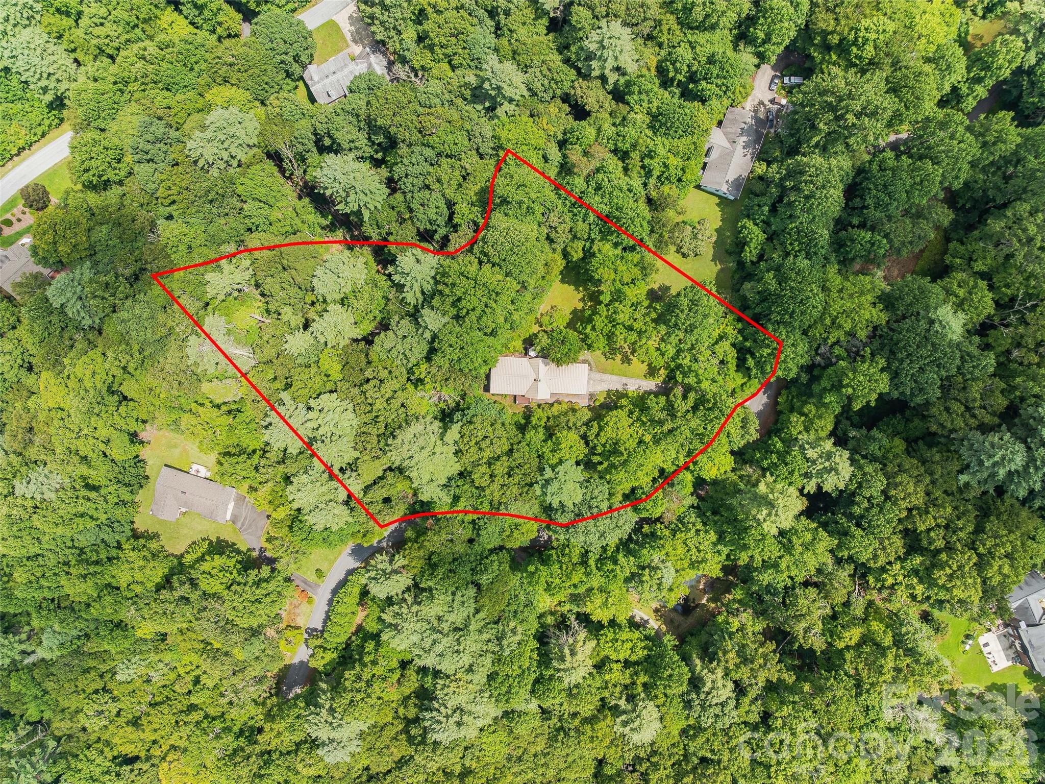 201 Valeria Lane Property Photo 41