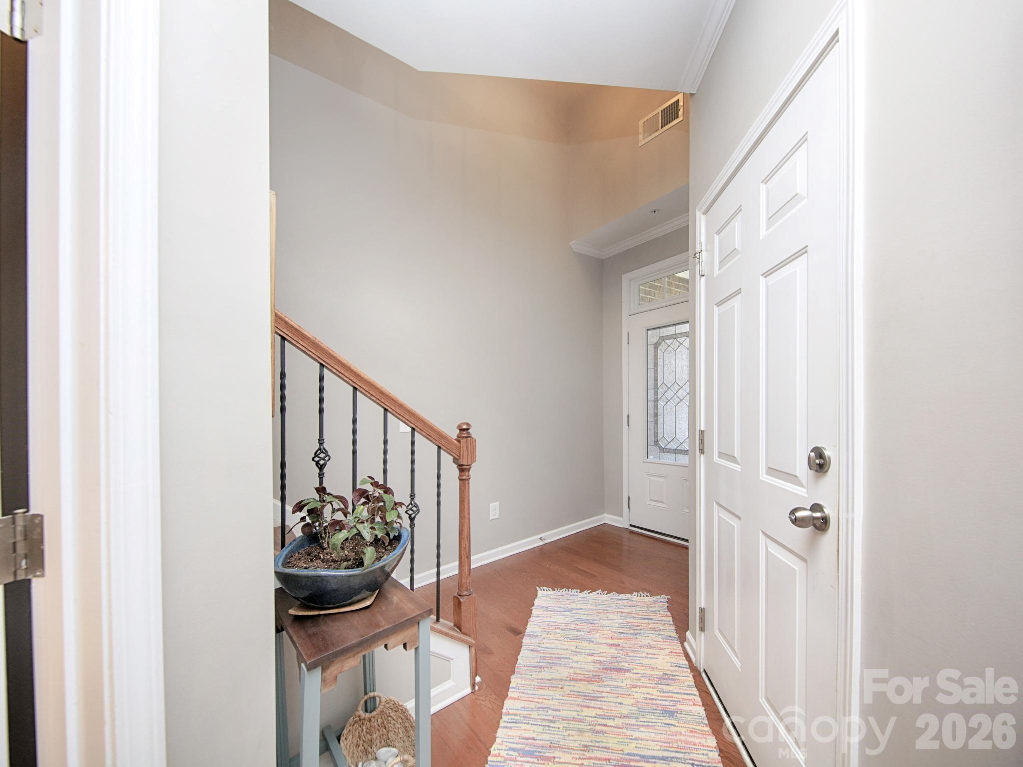 115 Dellbrook Street D Property Photo 4