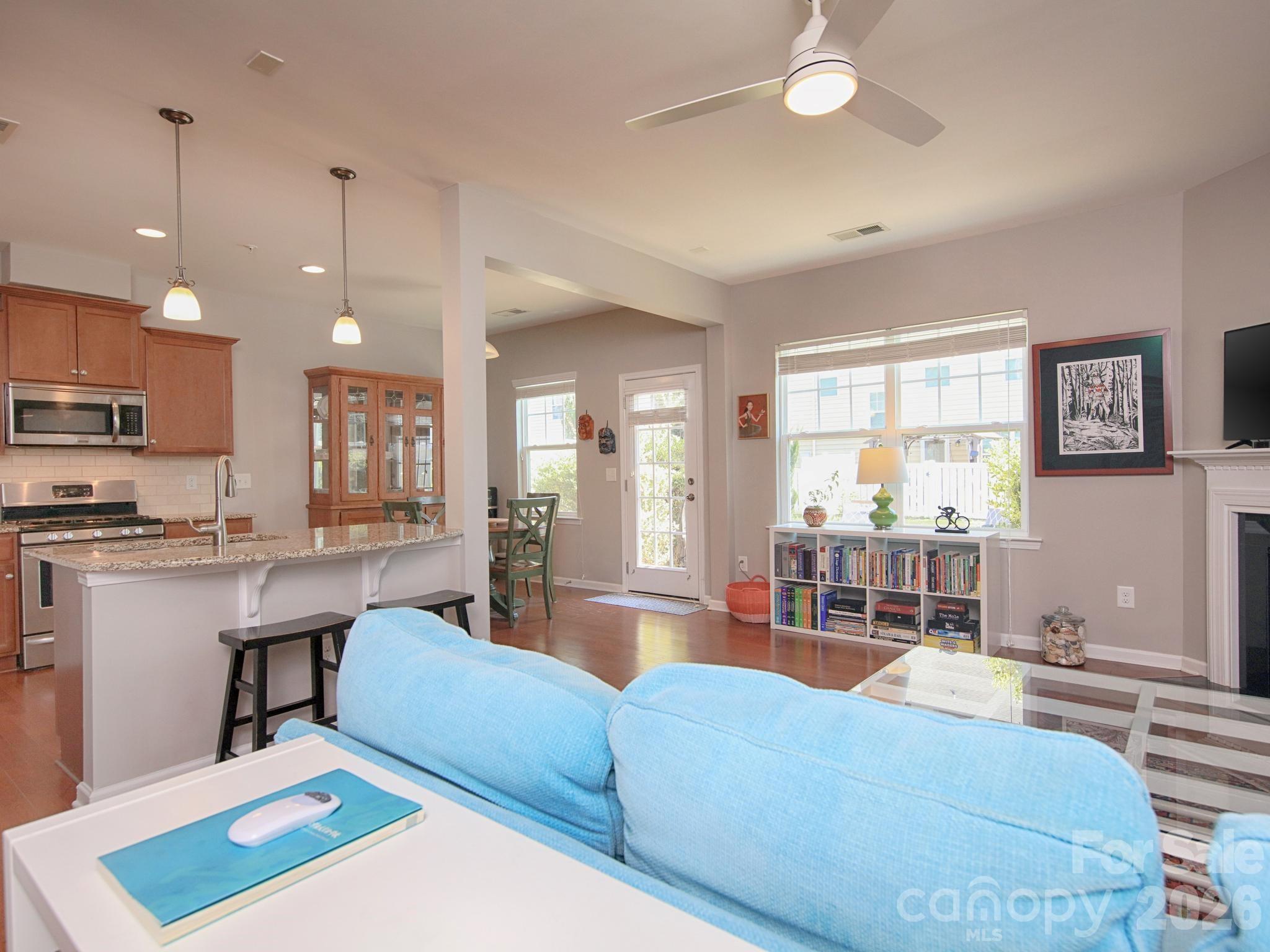 115 Dellbrook Street D Property Photo 13