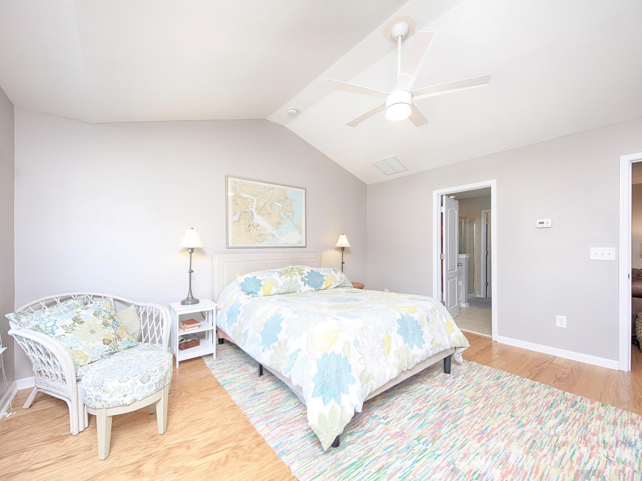 115 Dellbrook Street D Property Photo 28
