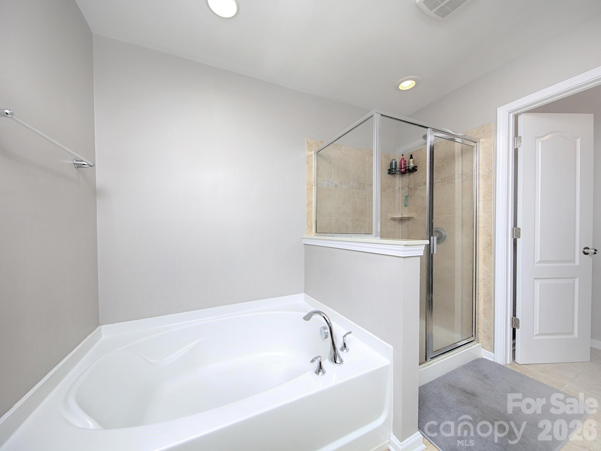 115 Dellbrook Street D Property Photo 30