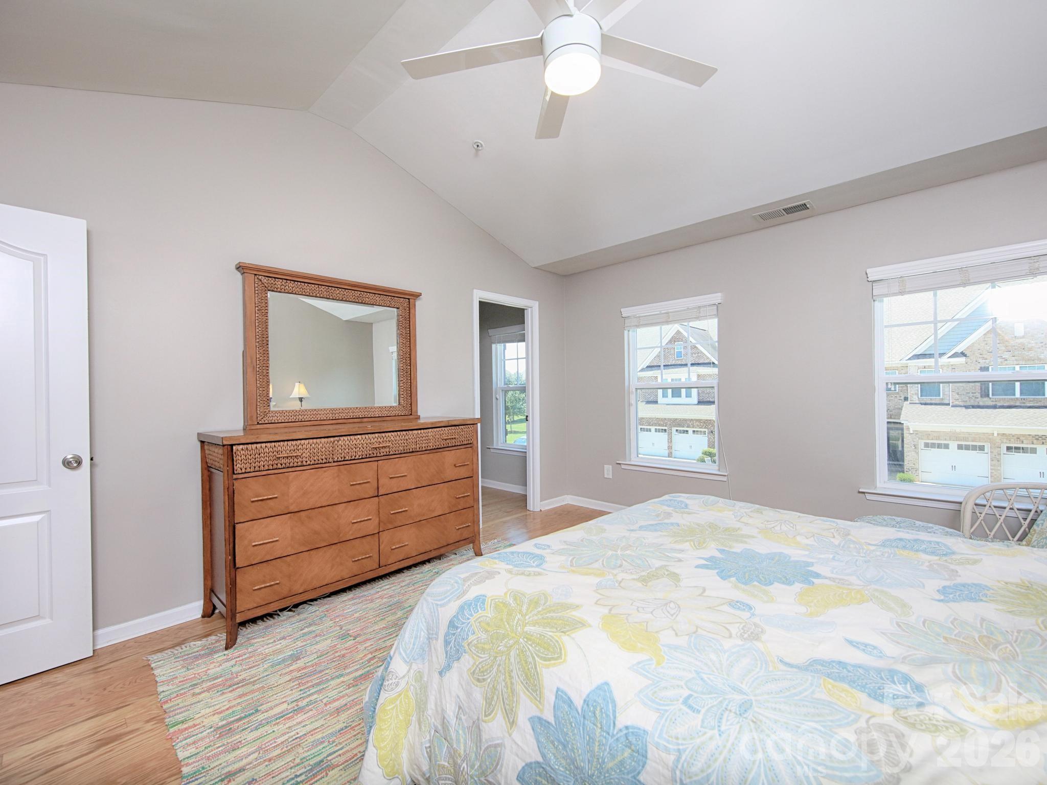 115 Dellbrook Street D Property Photo 33