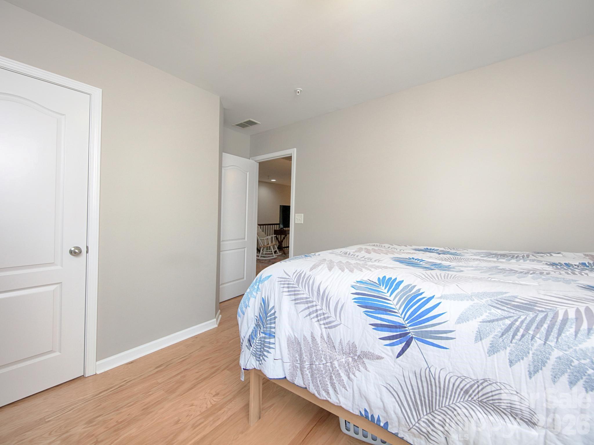 115 Dellbrook Street D Property Photo 39