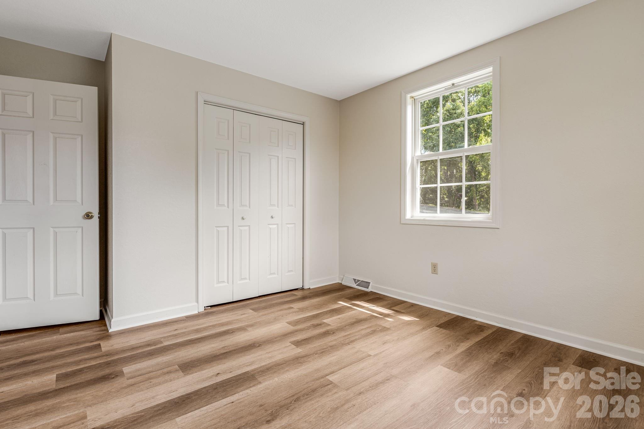 303 Hunter Street Property Photo 19