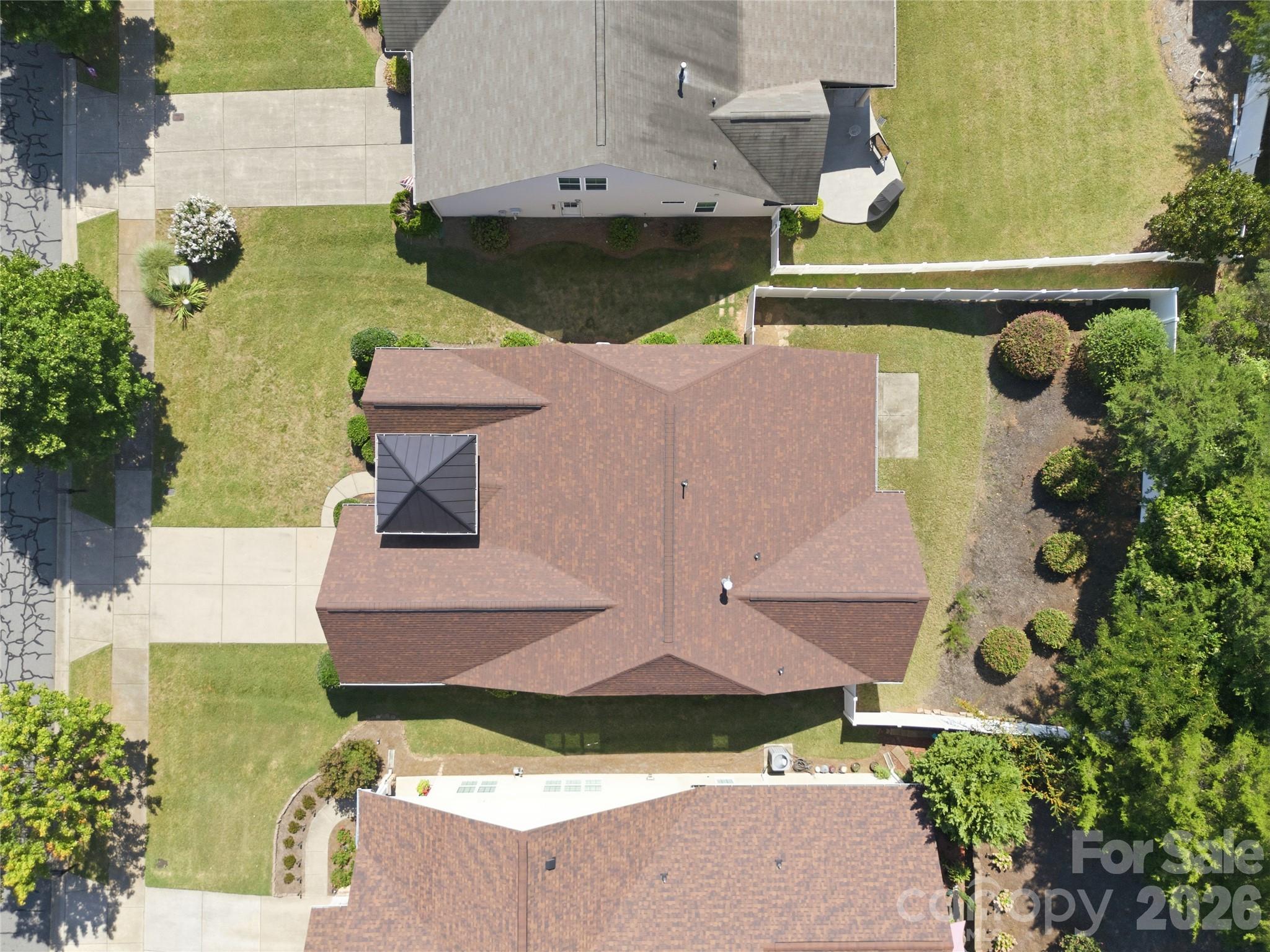593 Harrison Drive Property Photo 5