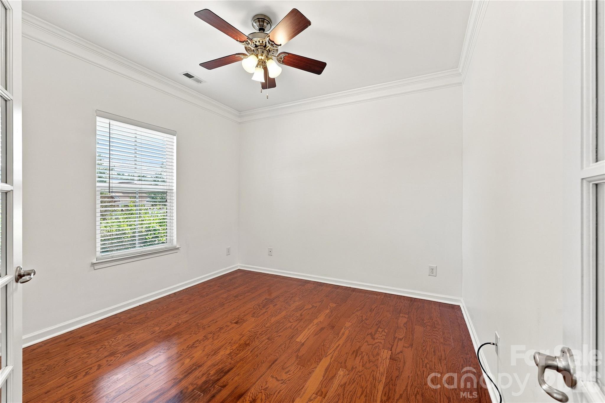 593 Harrison Drive Property Photo 8