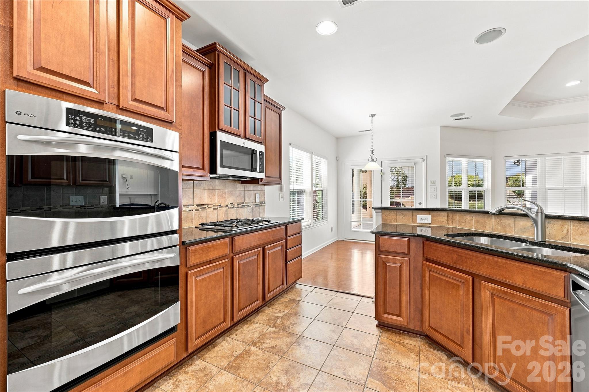 593 Harrison Drive Property Photo 15
