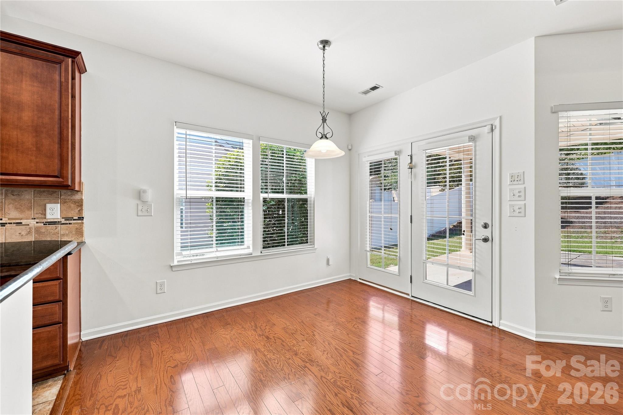 593 Harrison Drive Property Photo 19