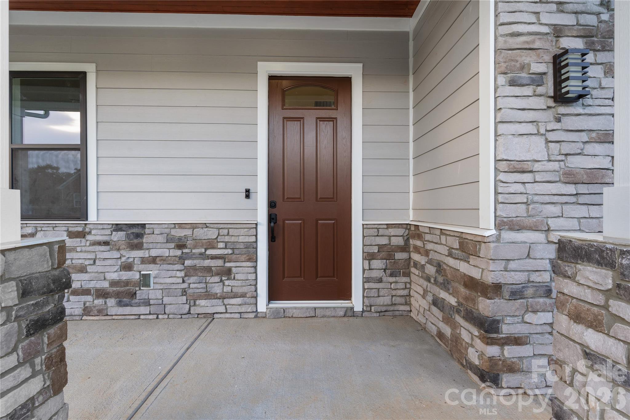 1207 39th Avenue Property Photo 4