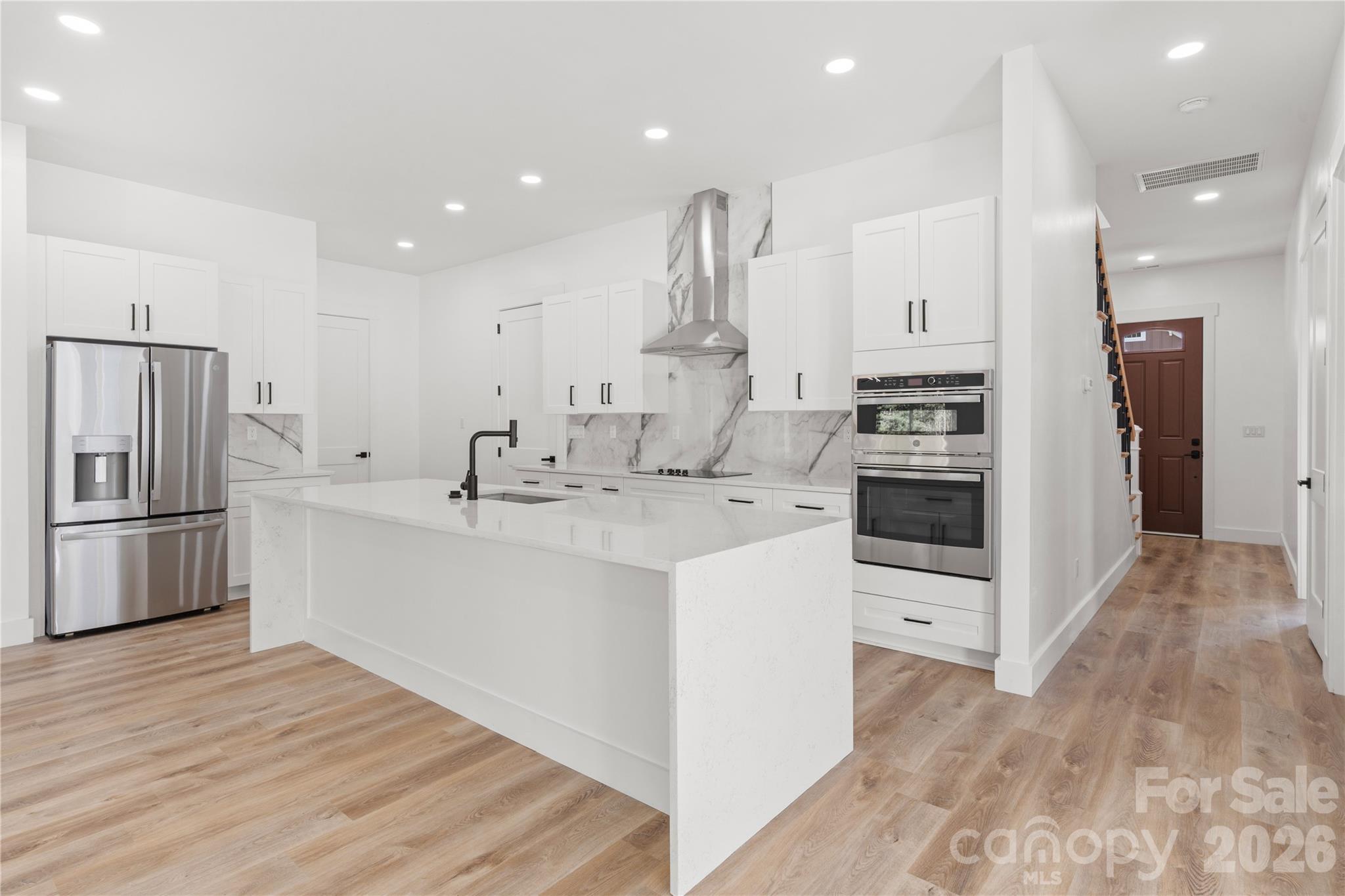 1207 39th Avenue Property Photo 10