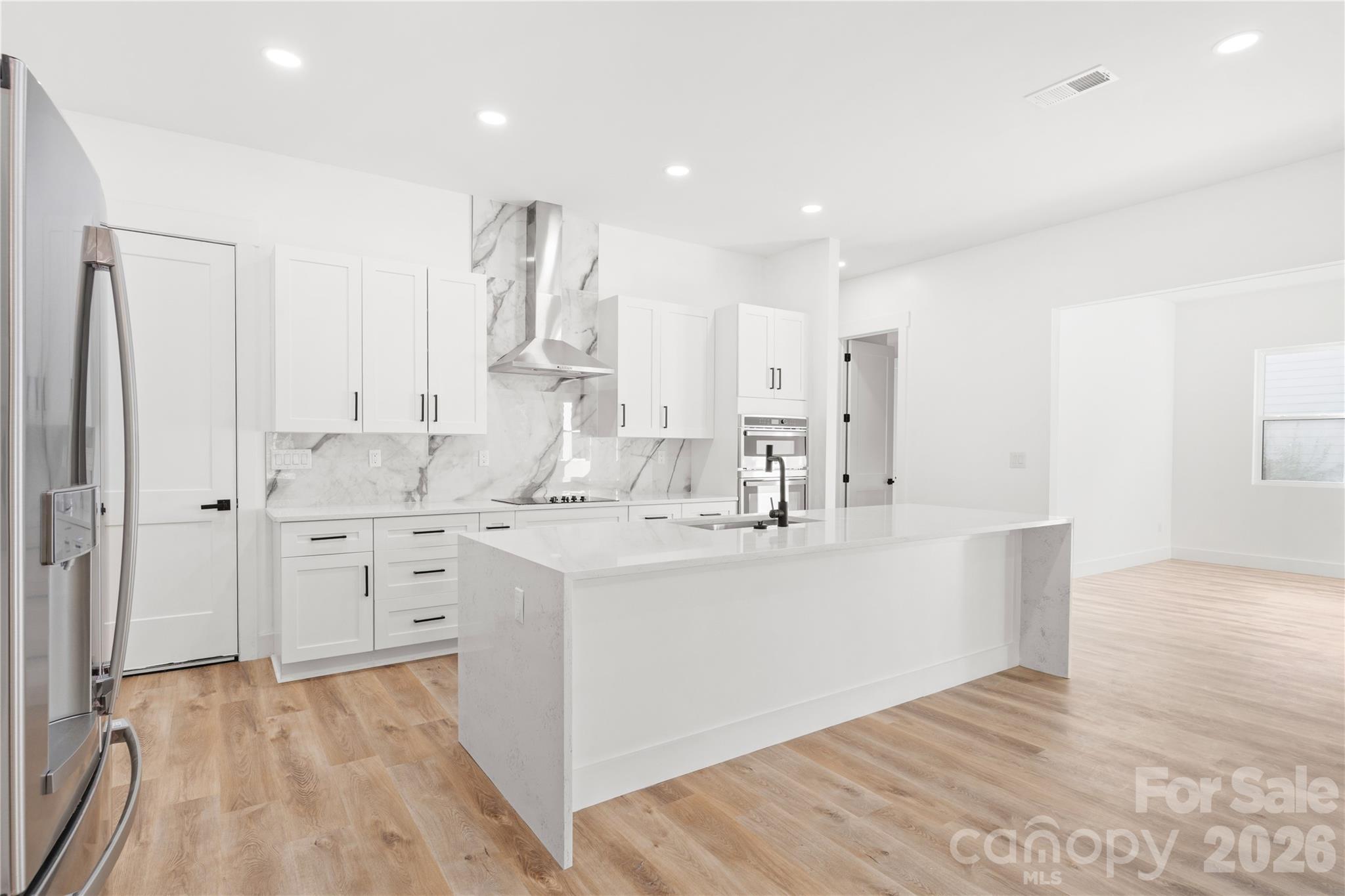 1207 39th Avenue Property Photo 11