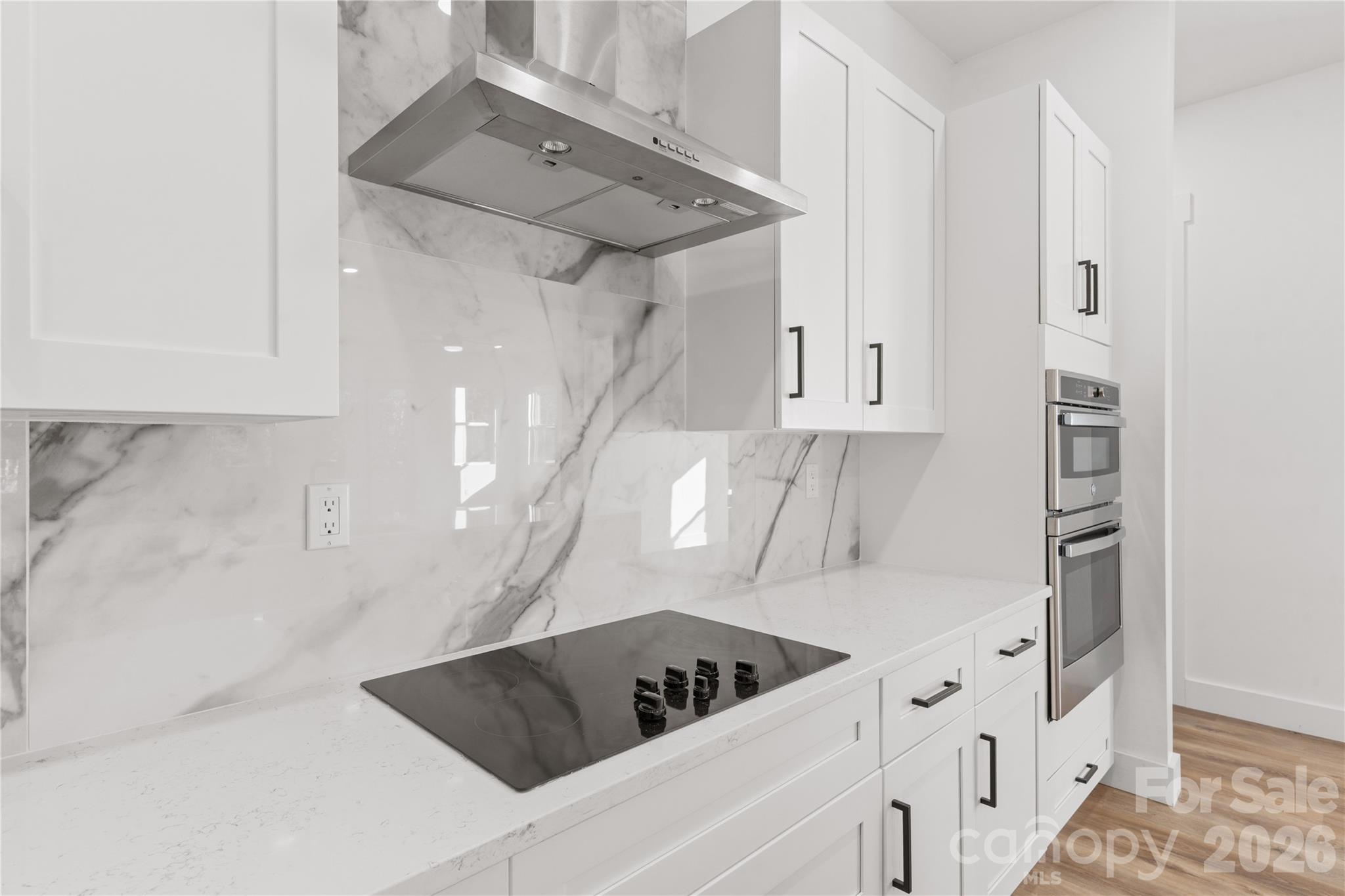 1207 39th Avenue Property Photo 14