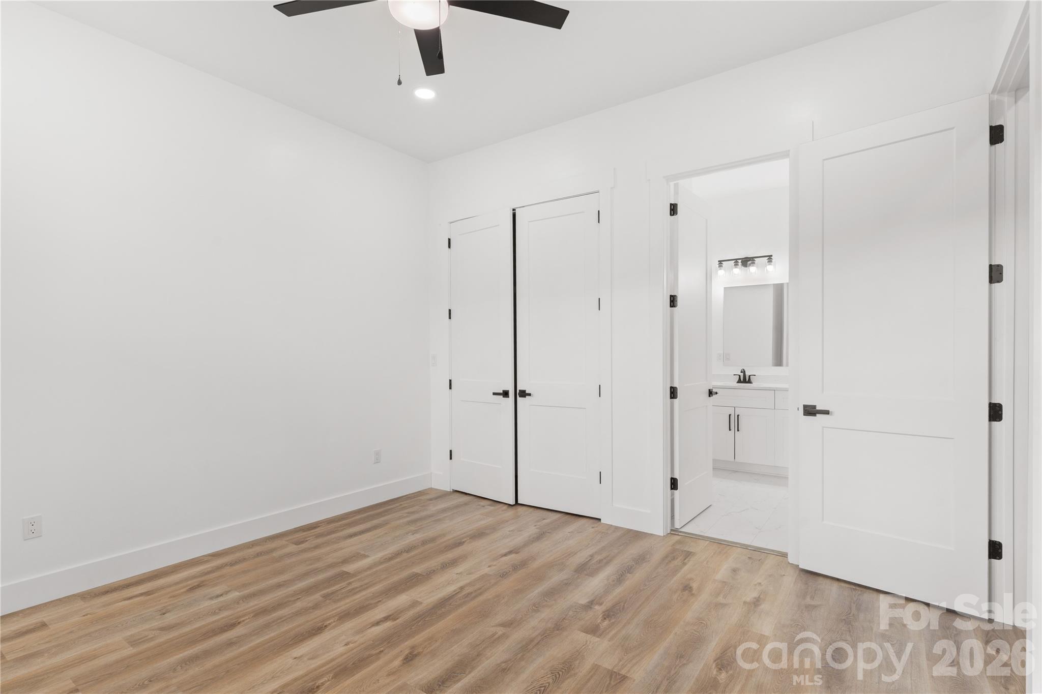 1207 39th Avenue Property Photo 25