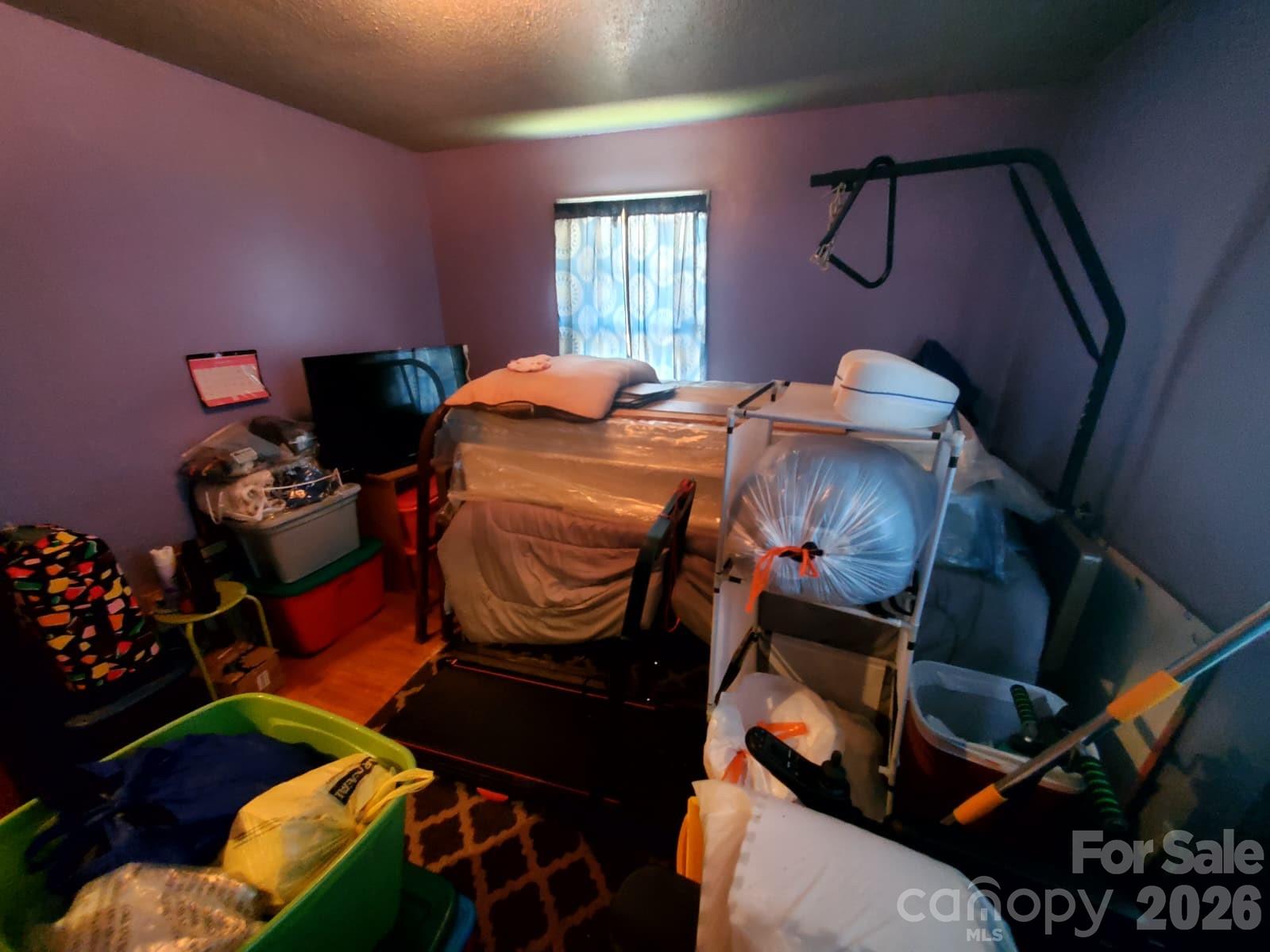 416 Henry Street Property Photo 11