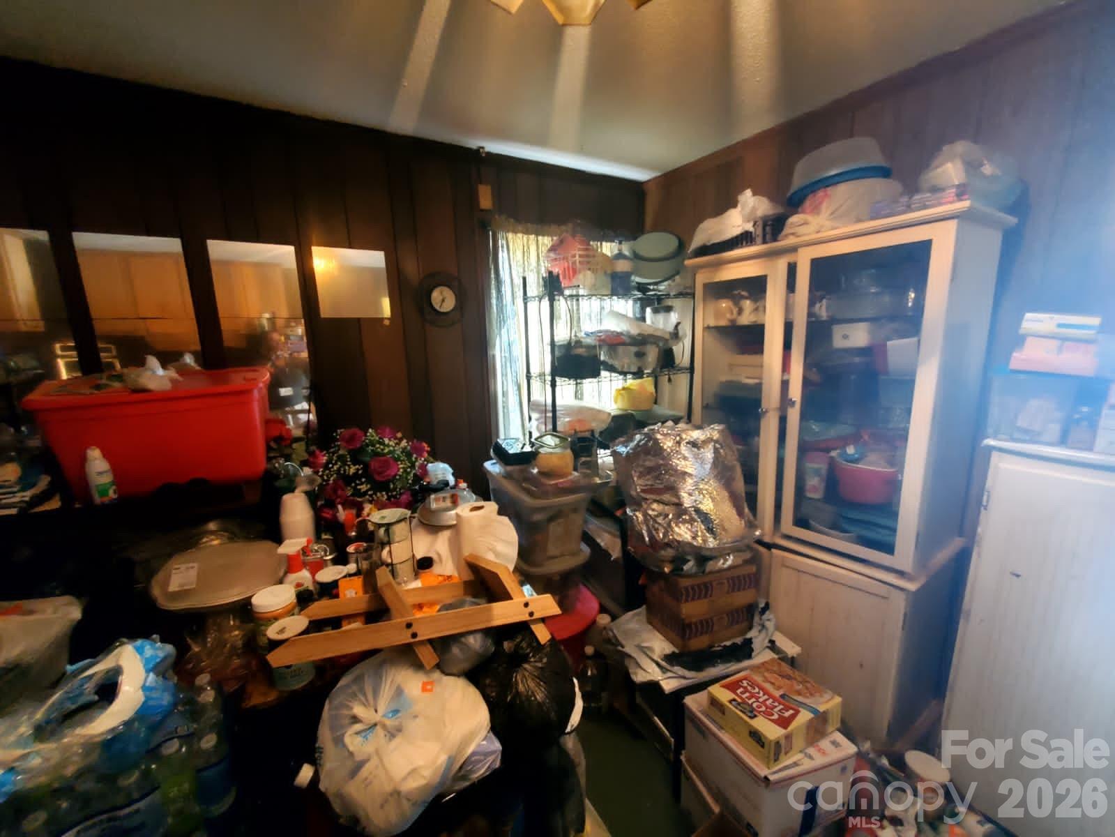 416 Henry Street Property Photo 27
