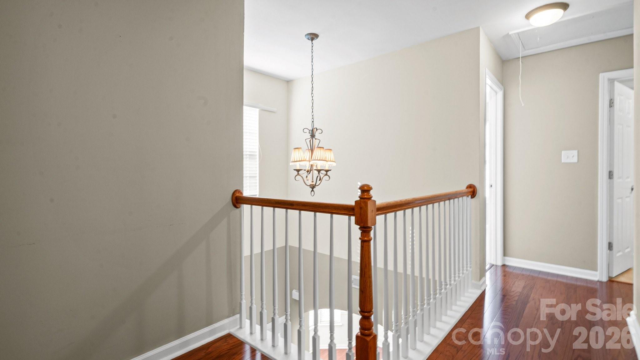2429 Oakdale Creek Lane Property Photo 17