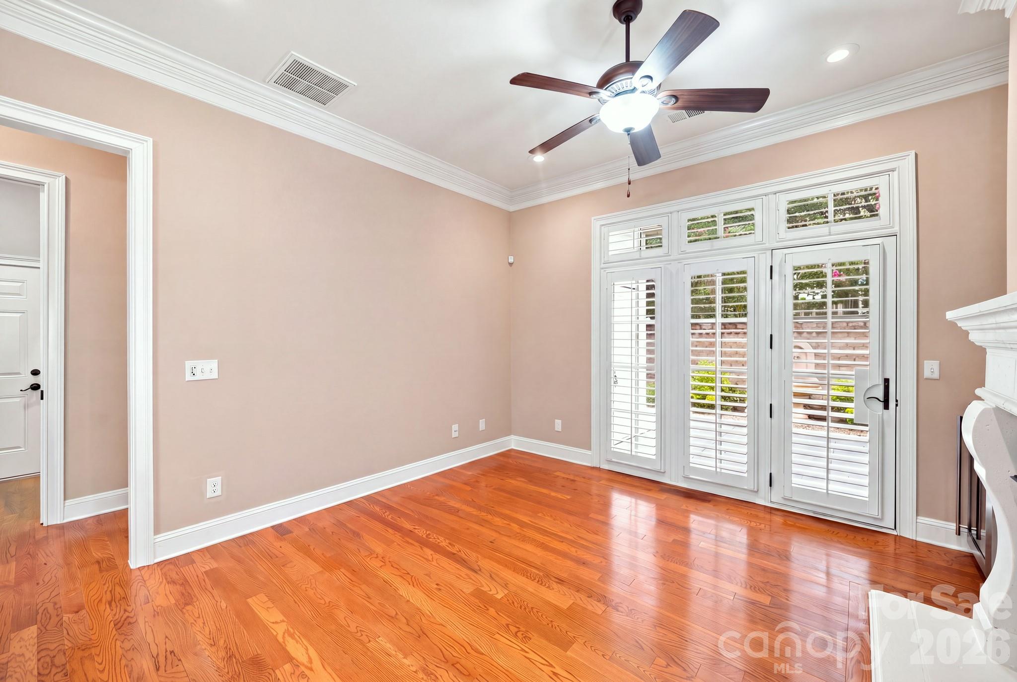 8813 Provence Village Lane Property Photo 14