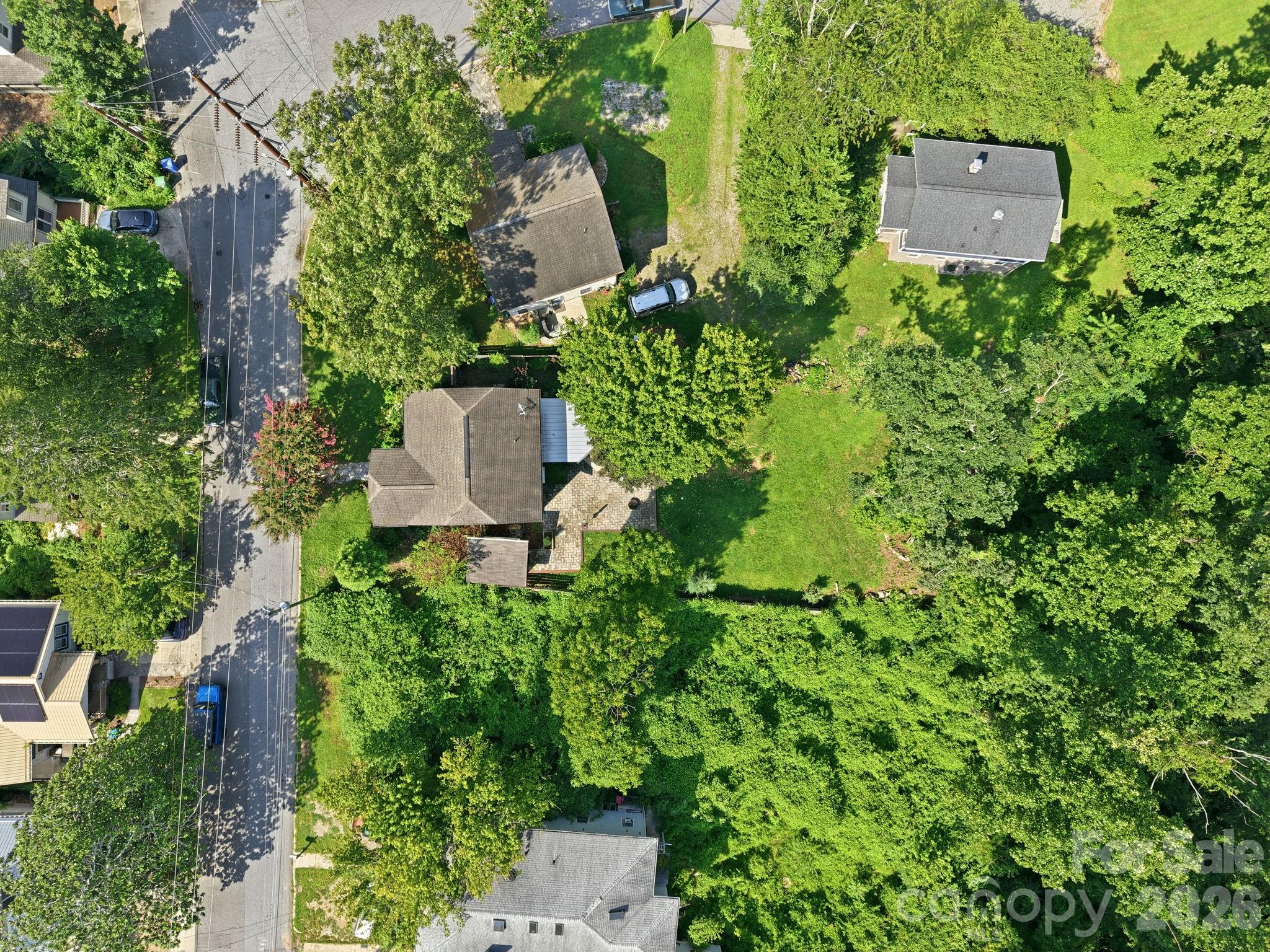 146 Courtland Avenue Property Photo 36