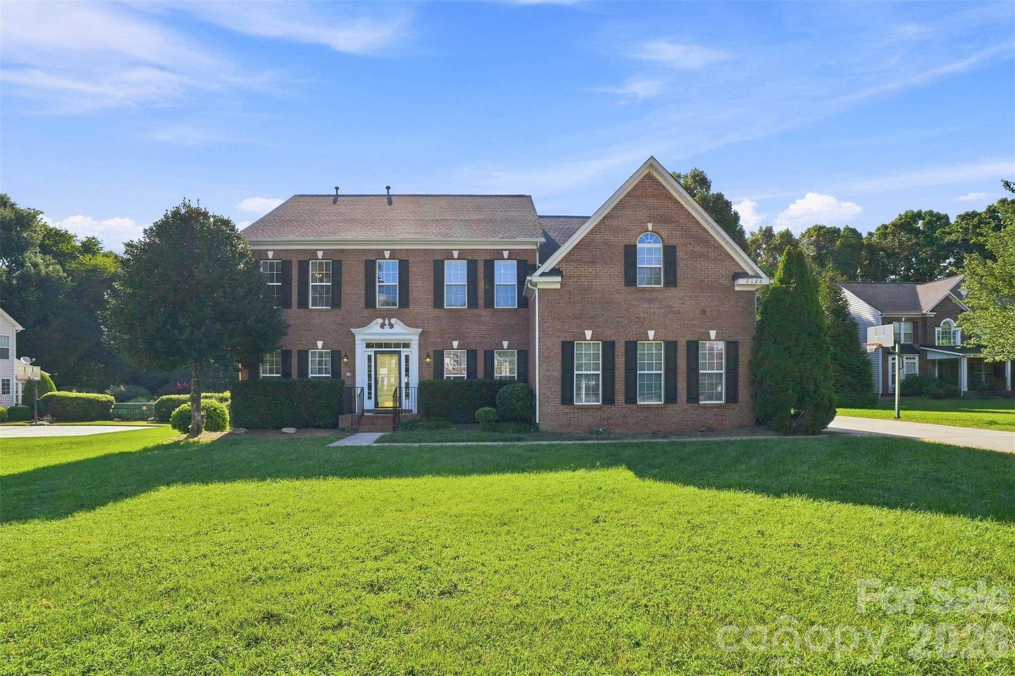 2120 Heath Lake Drive Property Photo 1