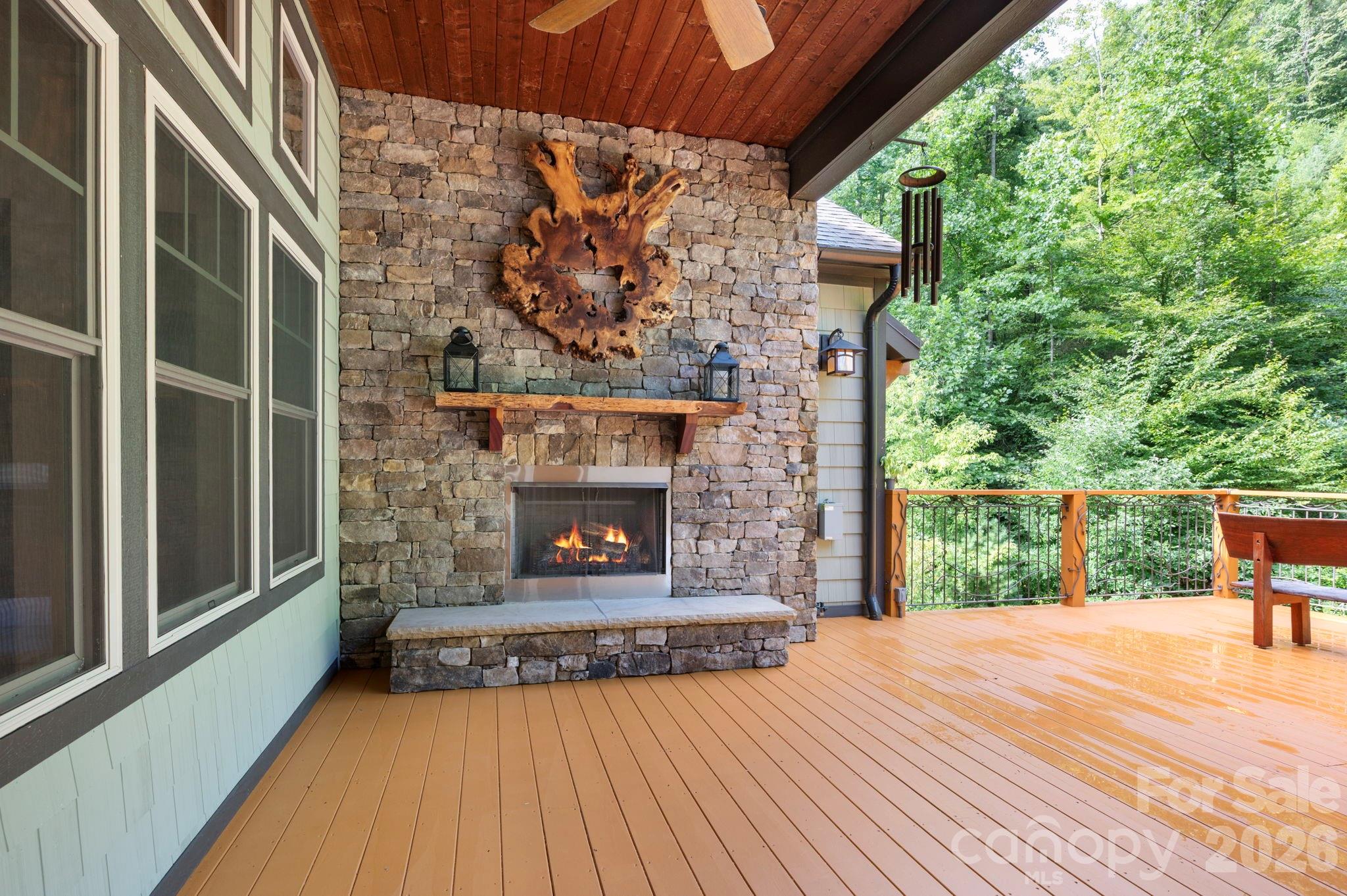 18 Hawks Pointe Lane Property Photo 31