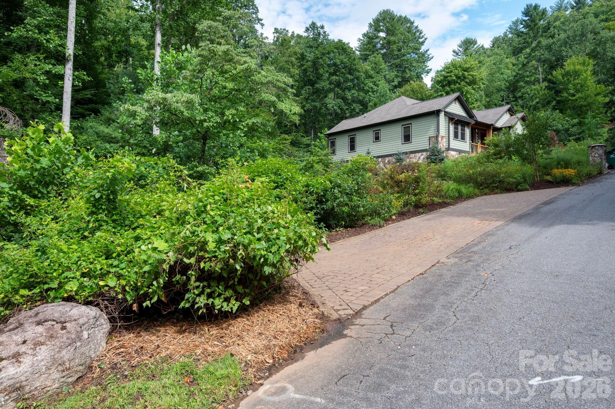 18 Hawks Pointe Lane Property Photo 40