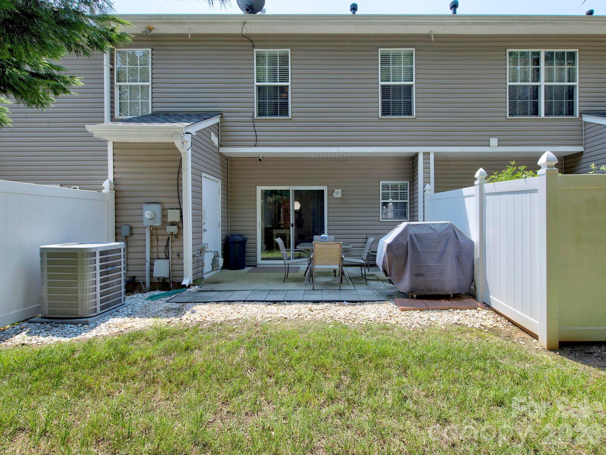 2963 Little Stream Court Property Photo 30