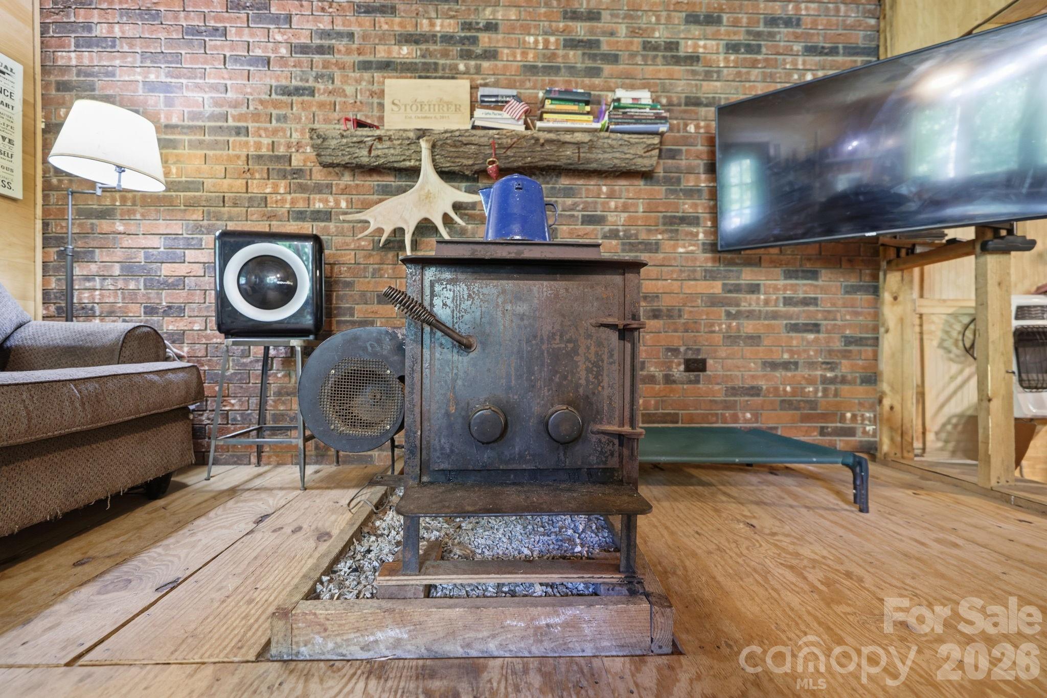 464 Mason Road Property Photo 11