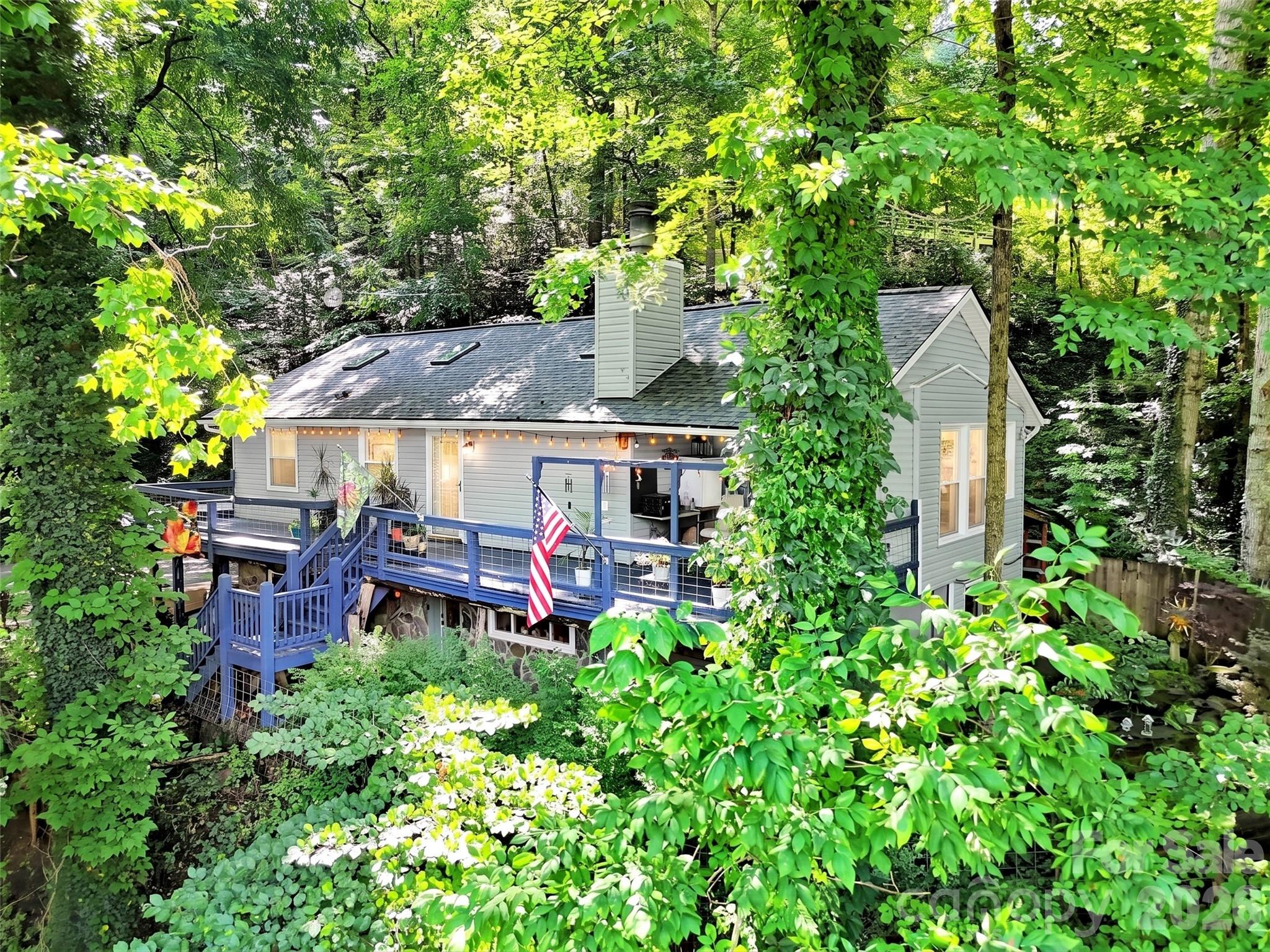 20 Seminole Drive Property Photo 1