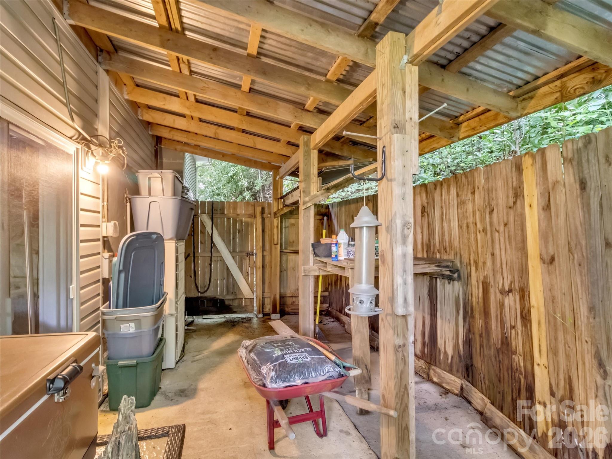 20 Seminole Drive Property Photo 36