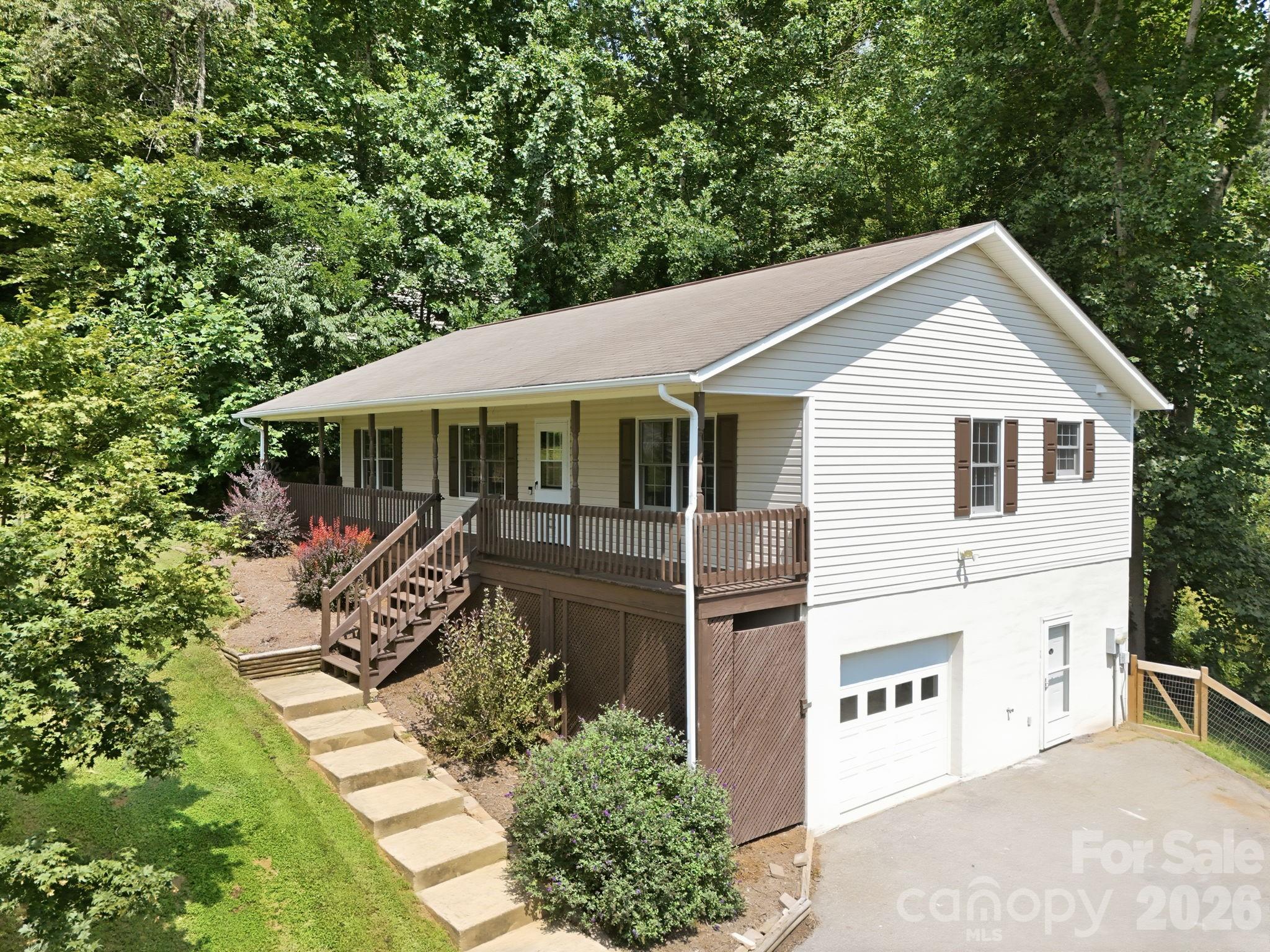 16 Westwood Drive Property Photo 3
