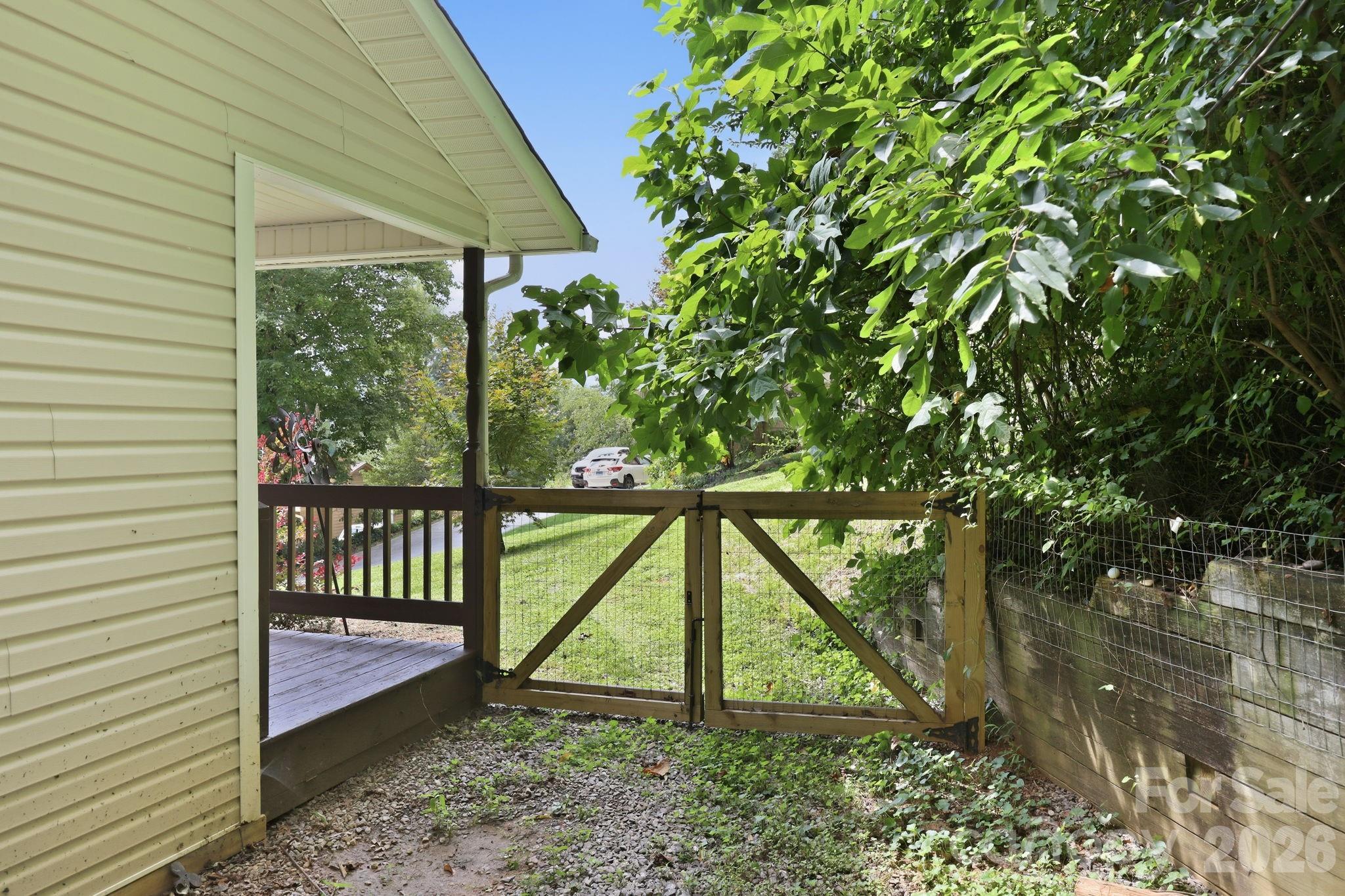 16 Westwood Drive Property Photo 7