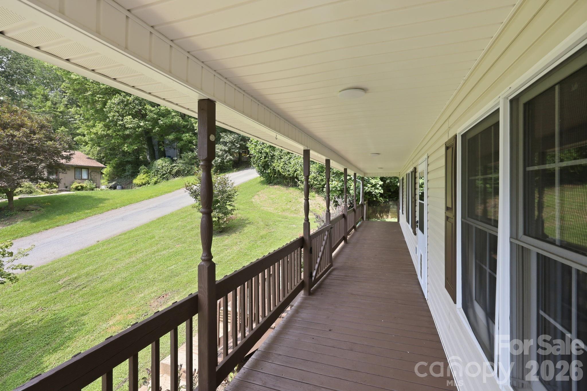 16 Westwood Drive Property Photo 9
