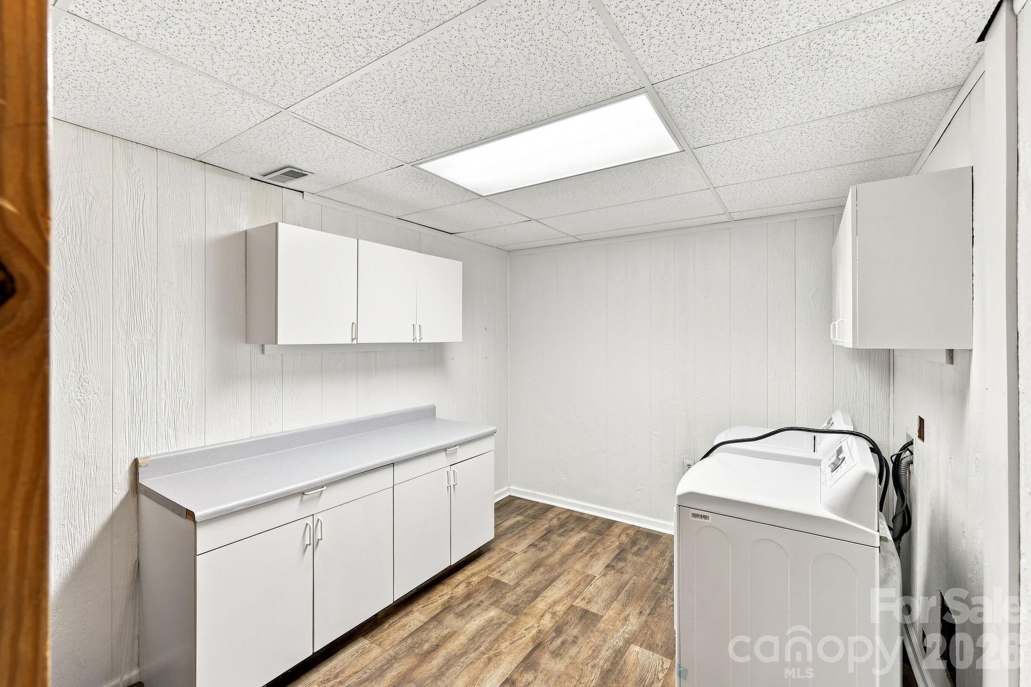 16 Westwood Drive Property Photo 28