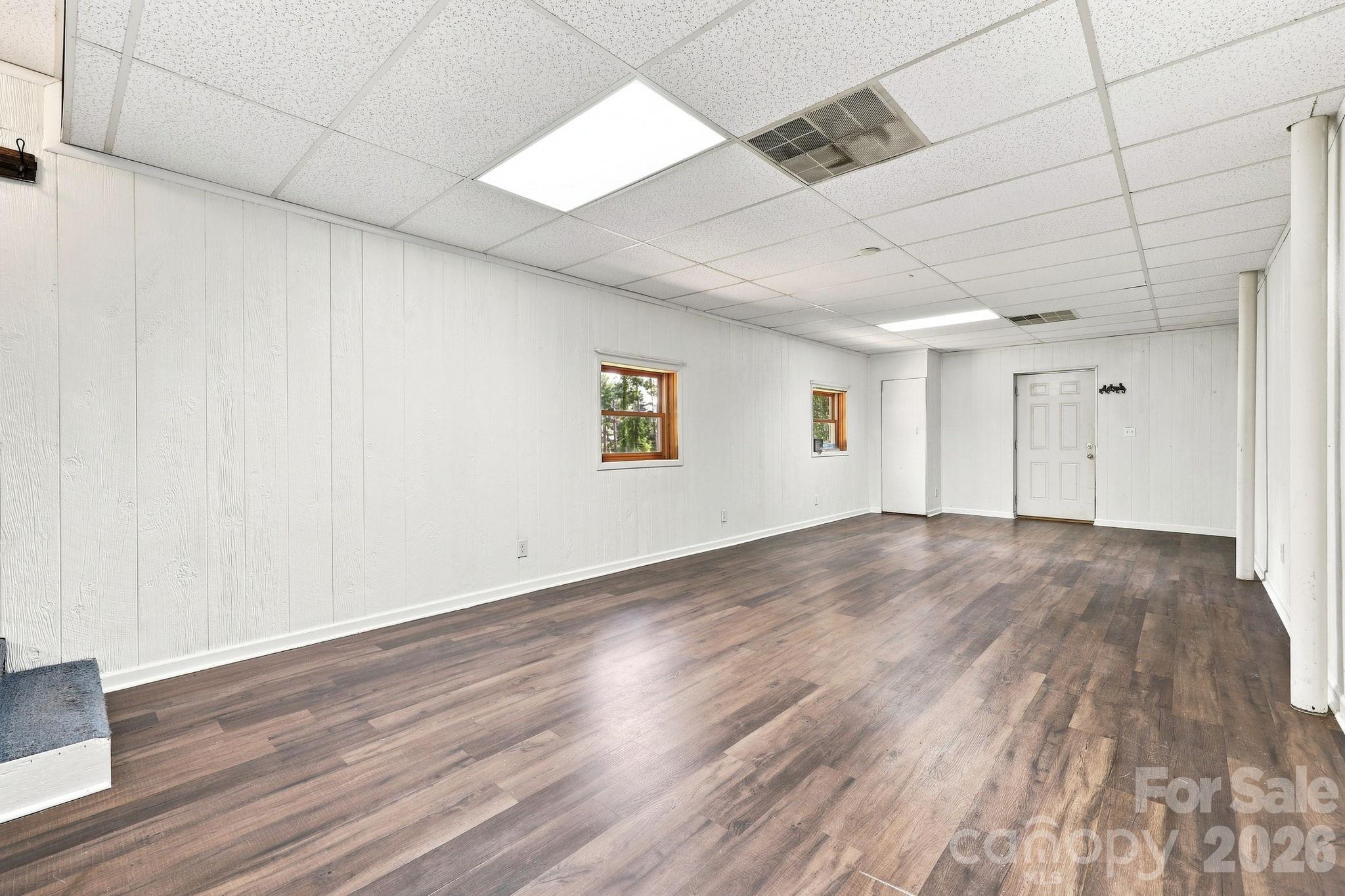 16 Westwood Drive Property Photo 30