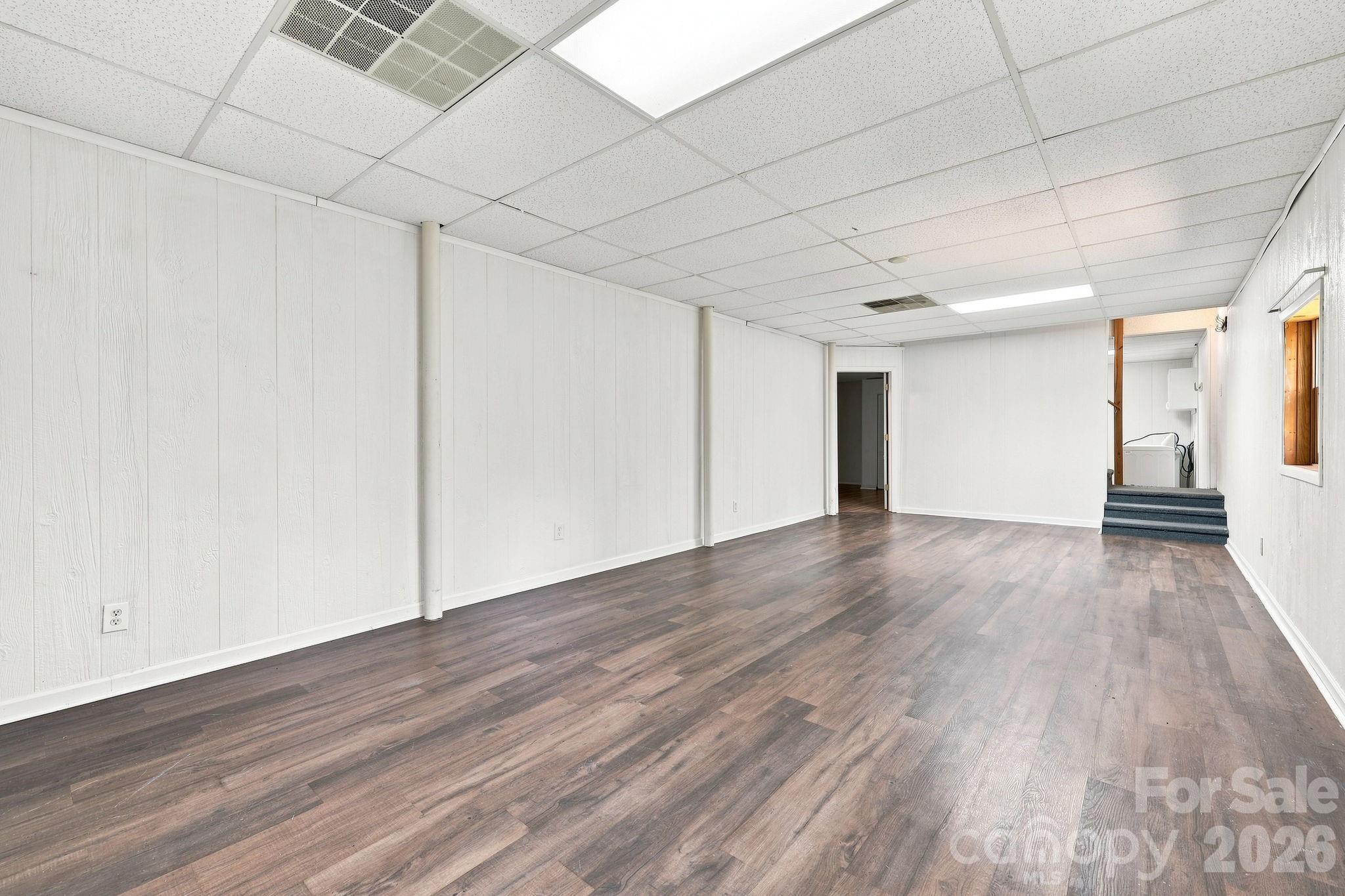 16 Westwood Drive Property Photo 31