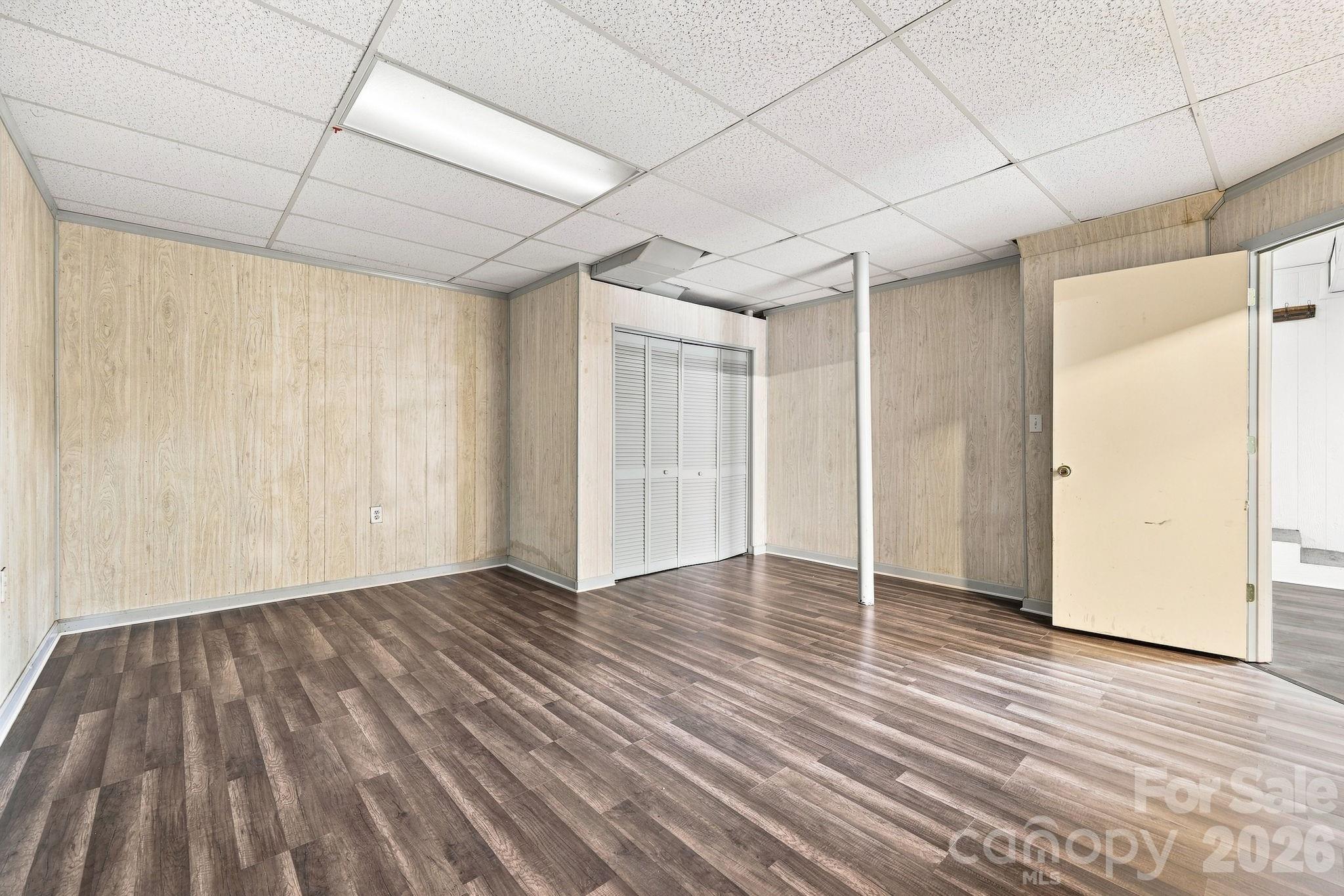 16 Westwood Drive Property Photo 33
